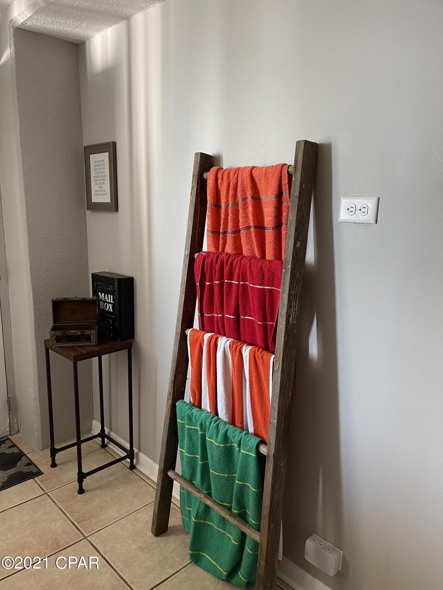 Fontainebleau Terrace - Residential