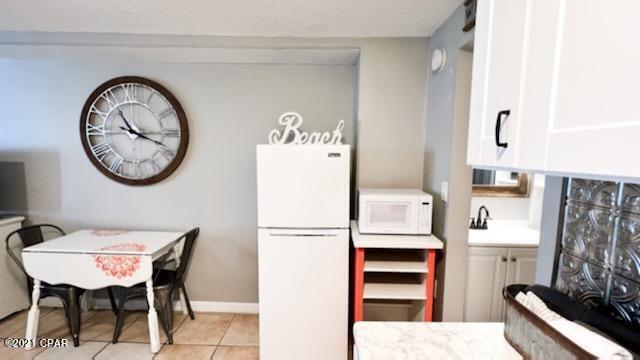 Fontainebleau Terrace - Residential