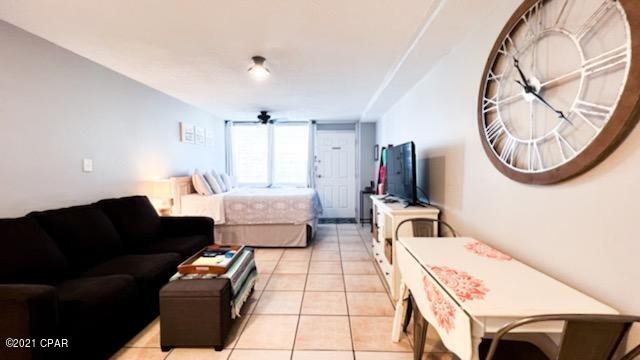 Fontainebleau Terrace - Residential