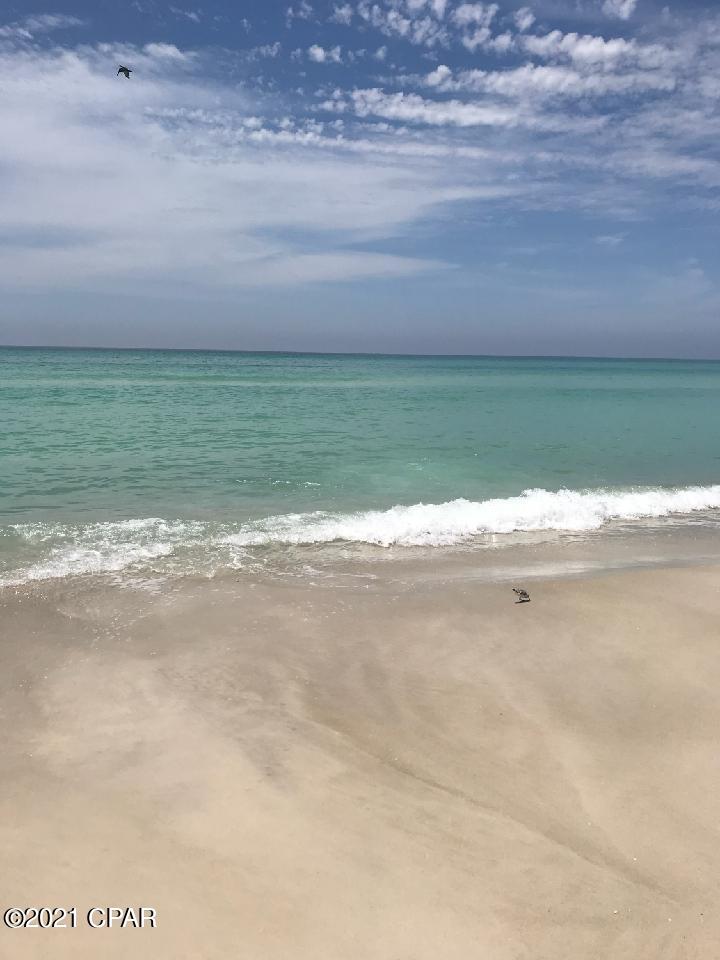 Fontainebleau Terrace - Residential