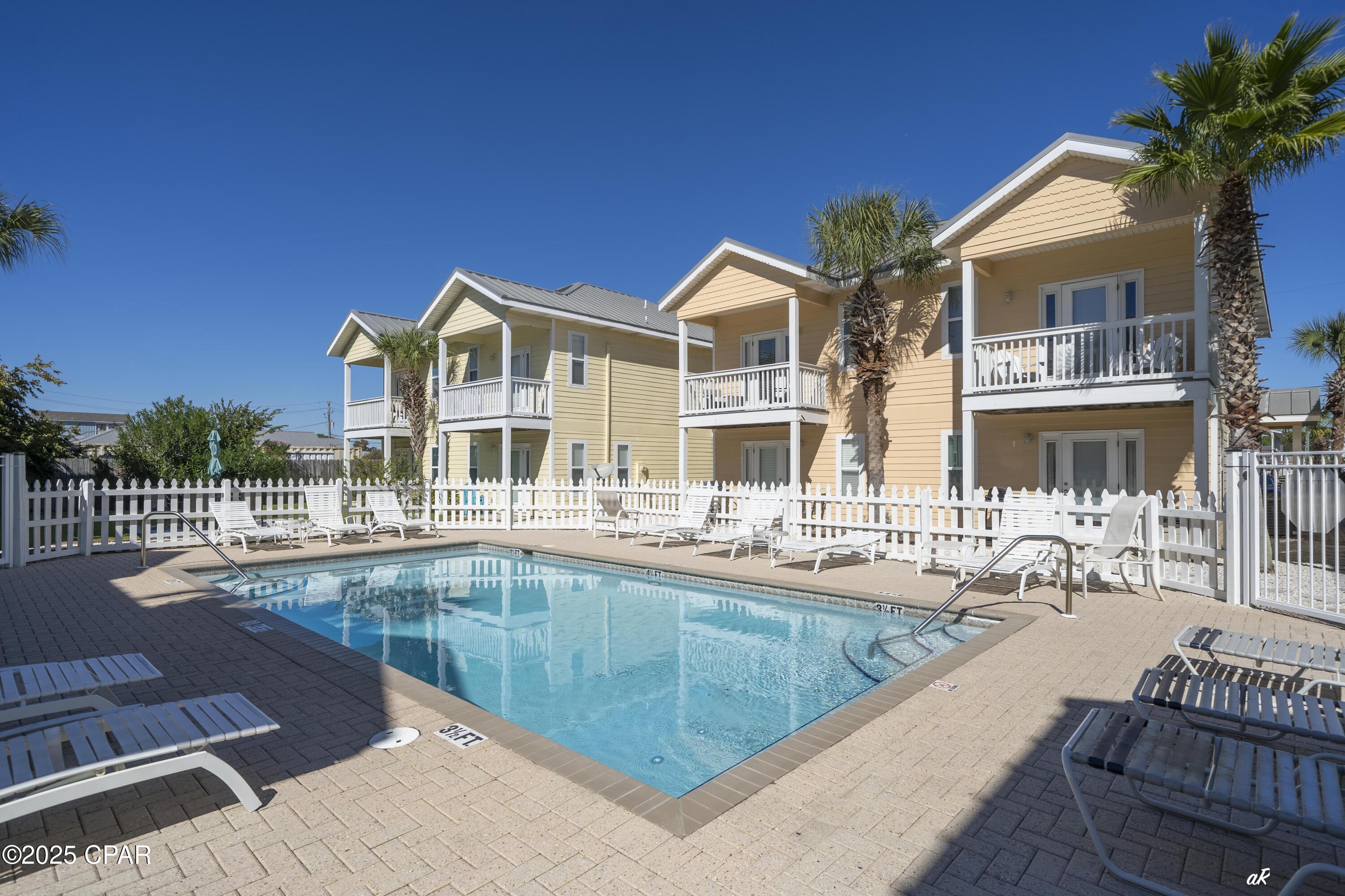 Sago Park Townhomes - Residential