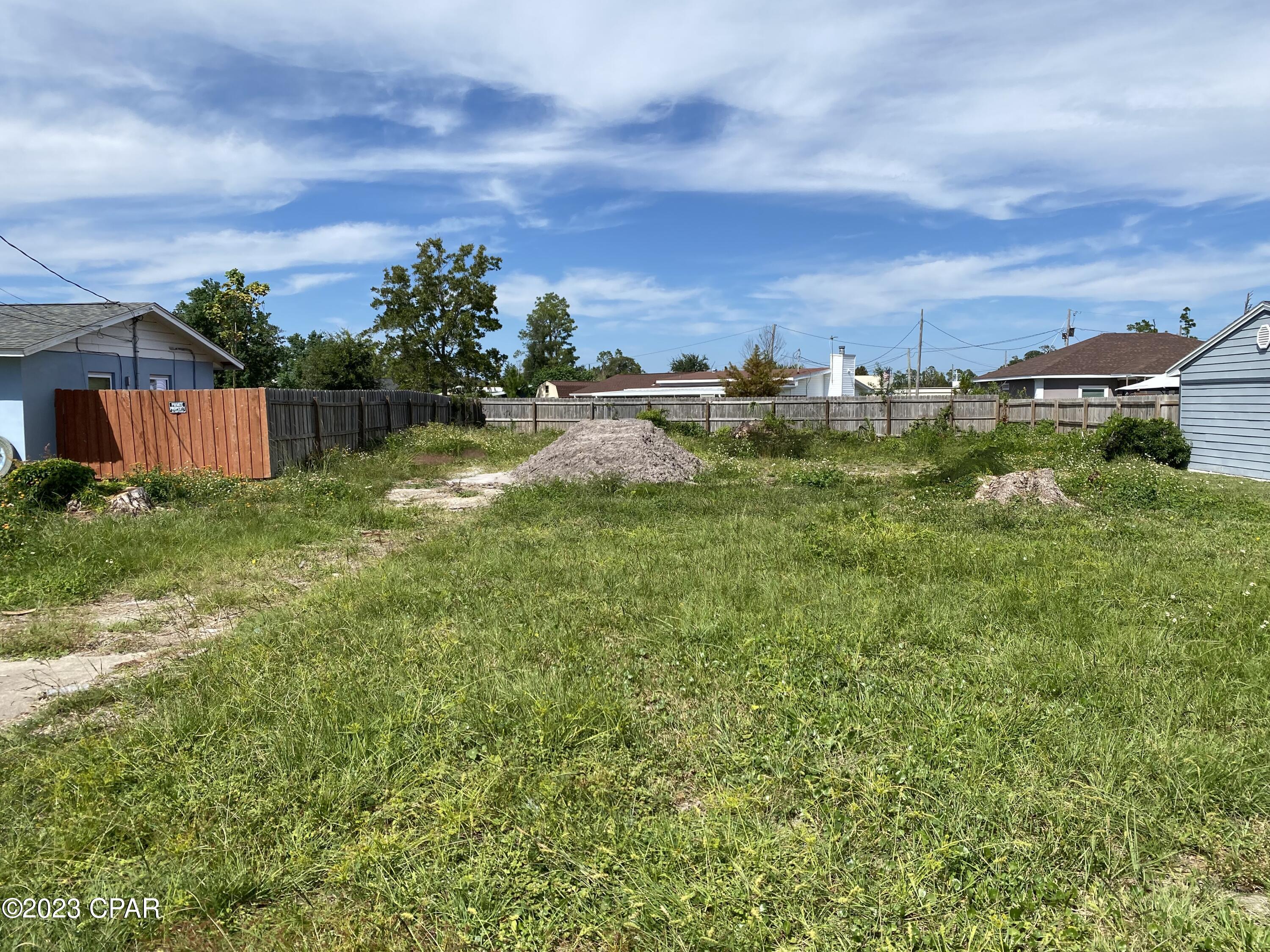 Whaleys 1st Add - Land