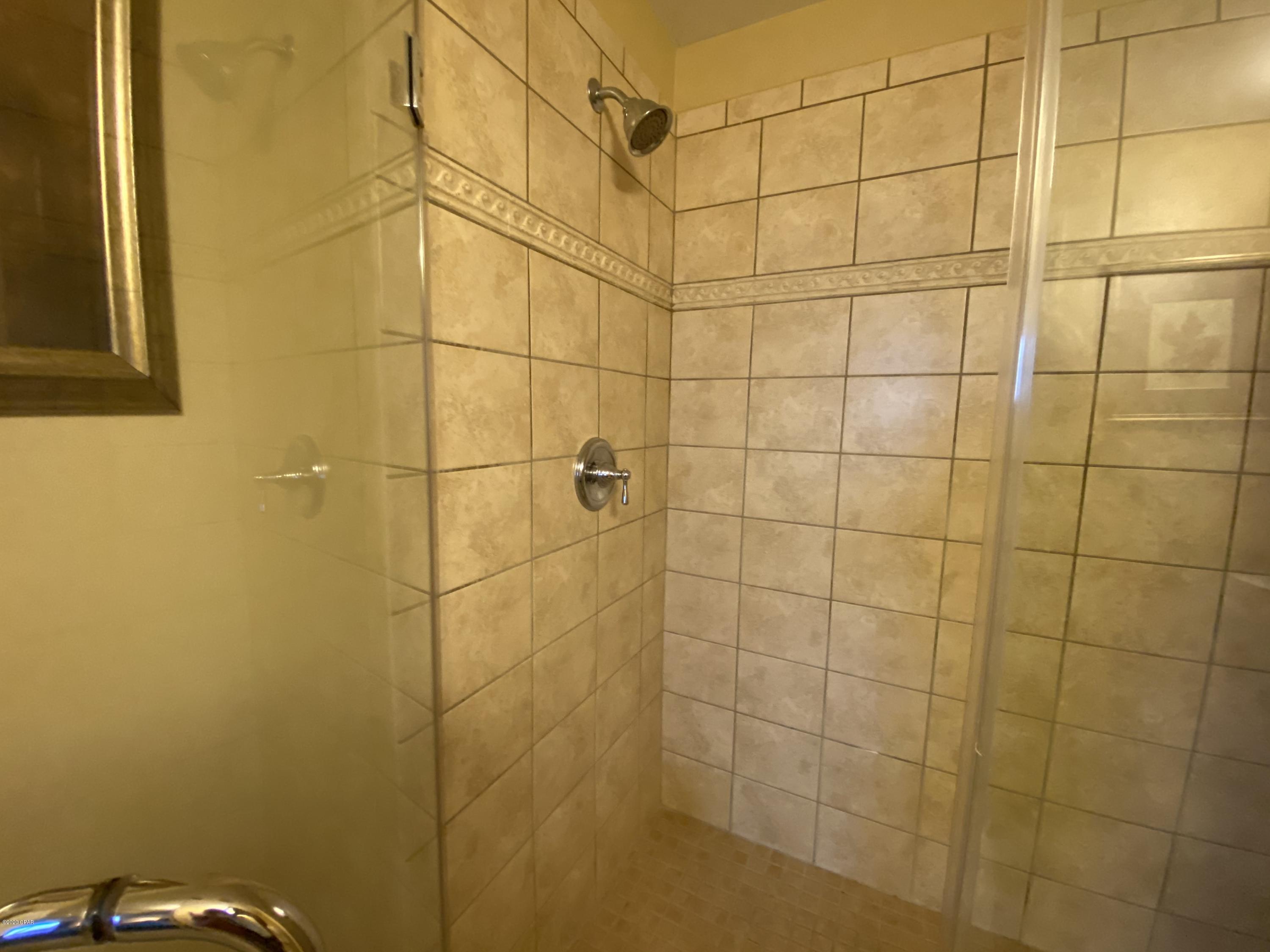 Sterling Breeze - Residential