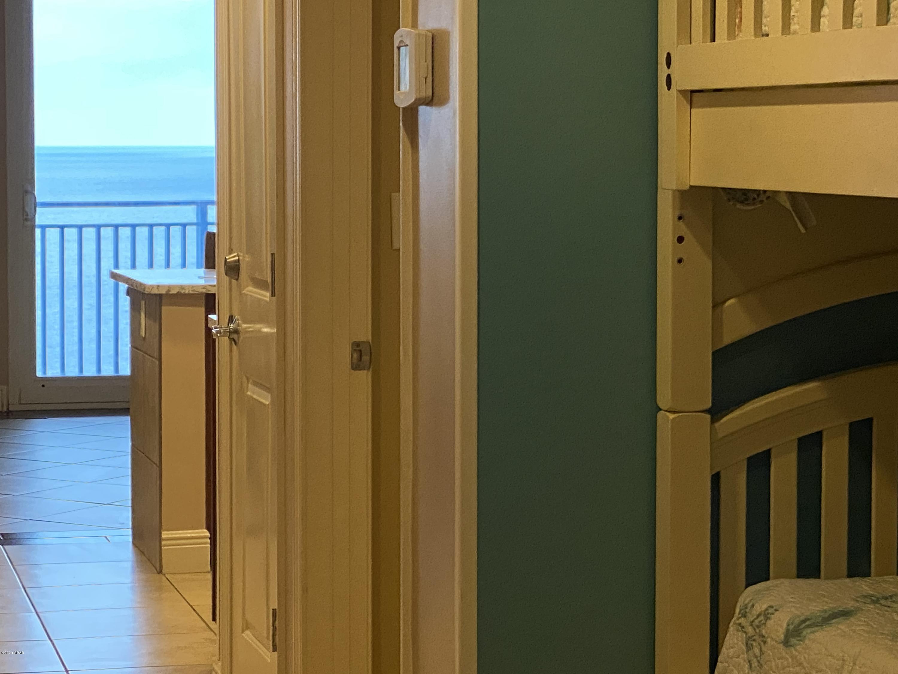 Sterling Breeze - Residential