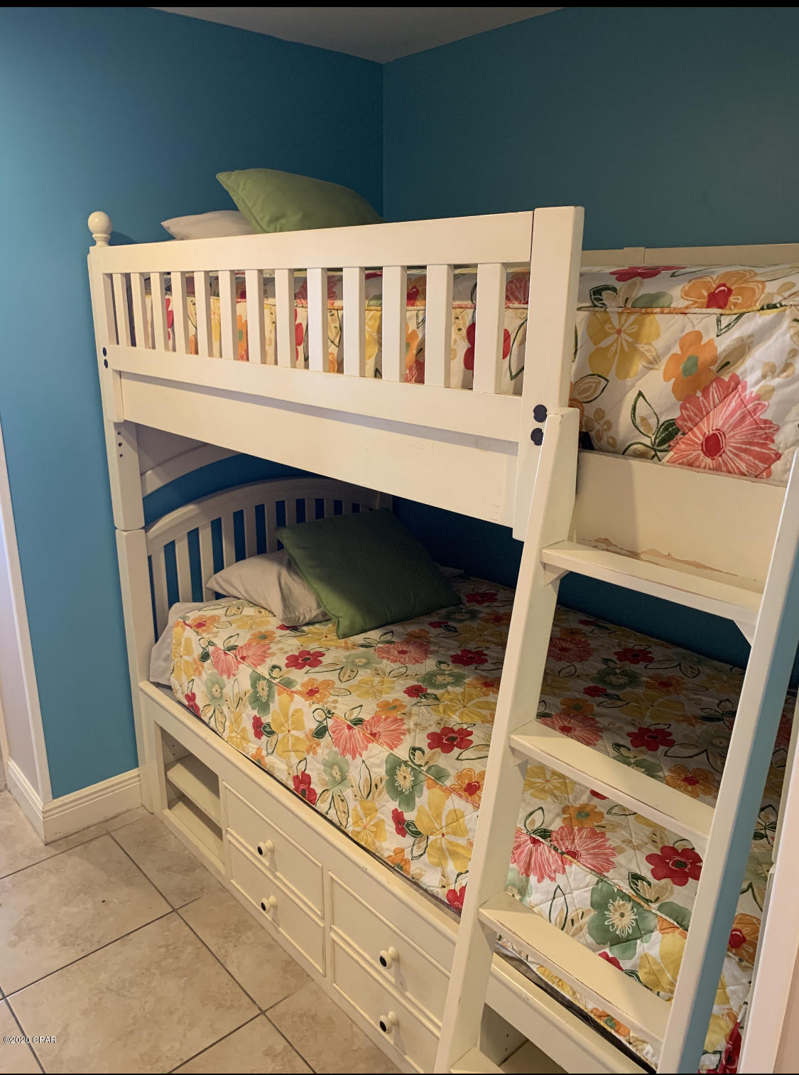 Sterling Breeze - Residential