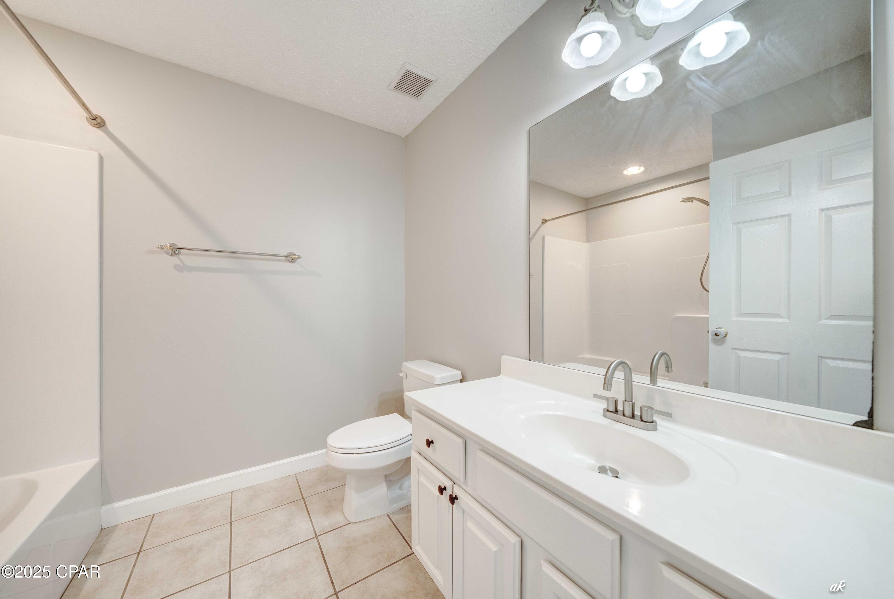 Hidden Pines Phase VII - Residential Lease