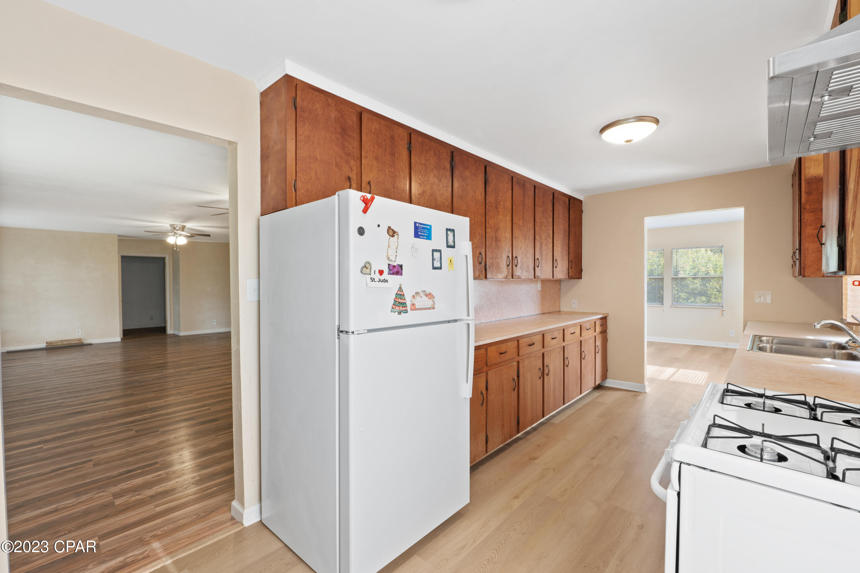 [No Recorded Subdiv] - Residential