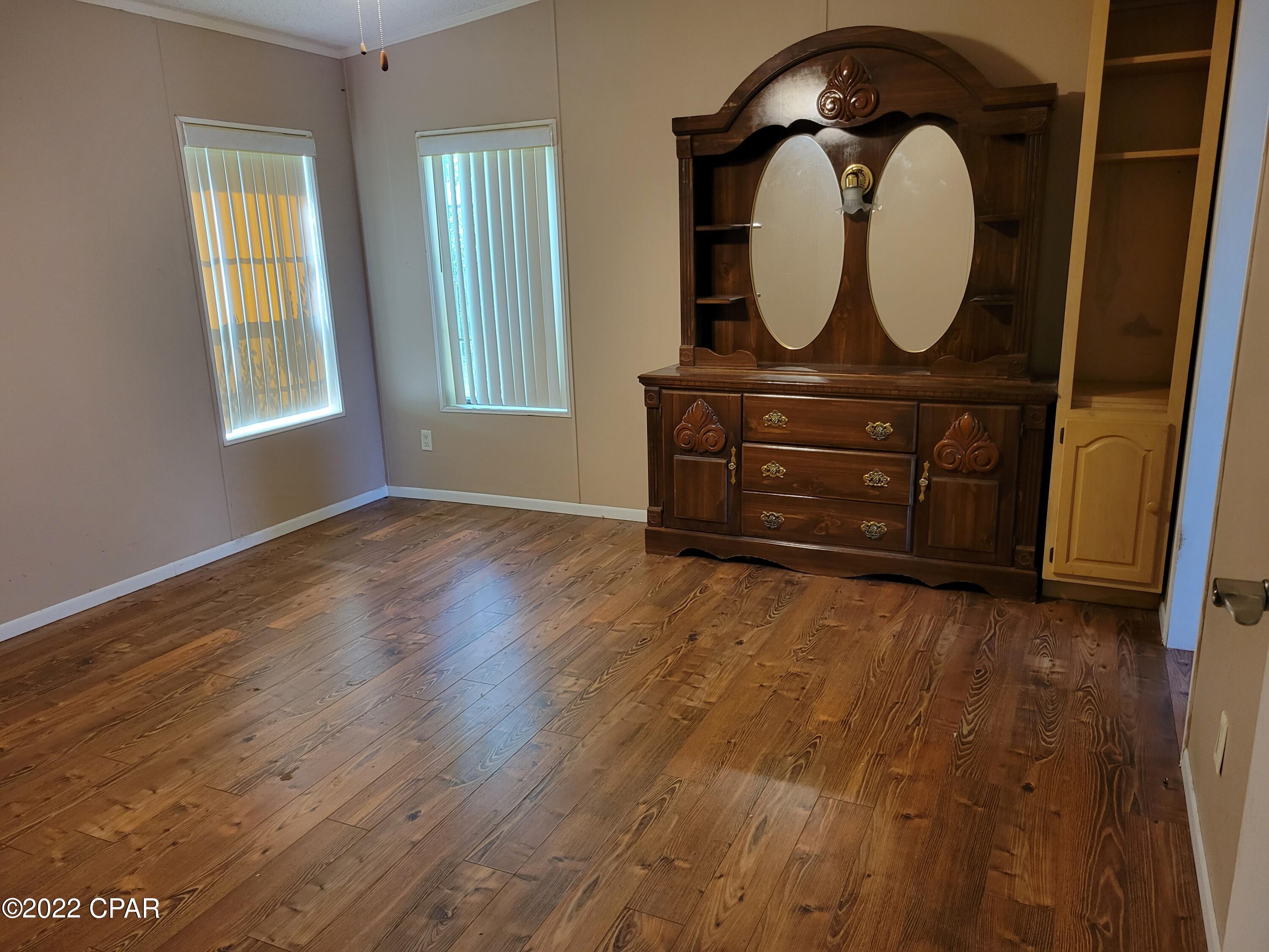 Leisure Lakes - Residential