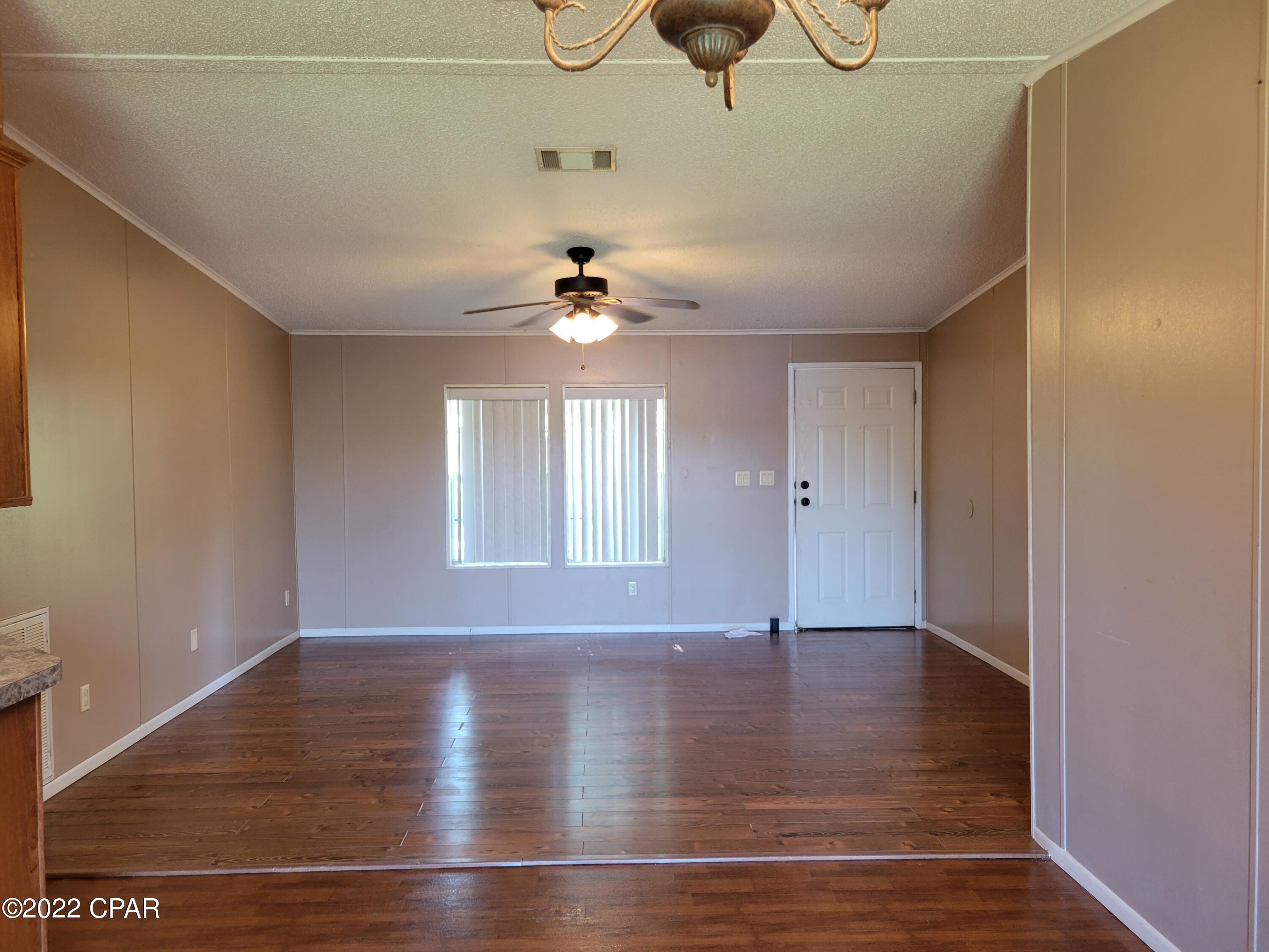 Leisure Lakes - Residential