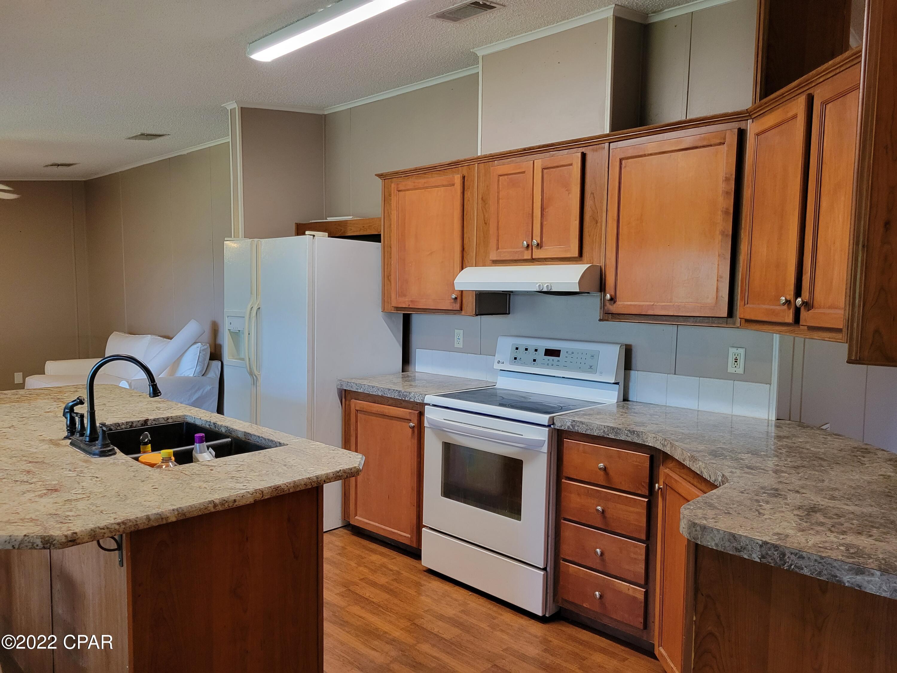 Leisure Lakes - Residential