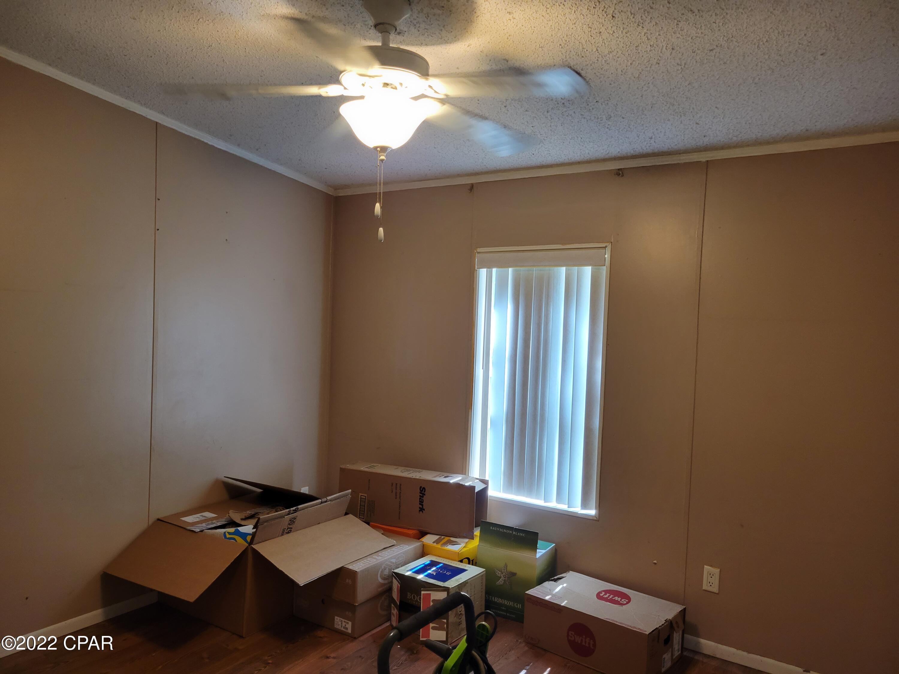 Leisure Lakes - Residential