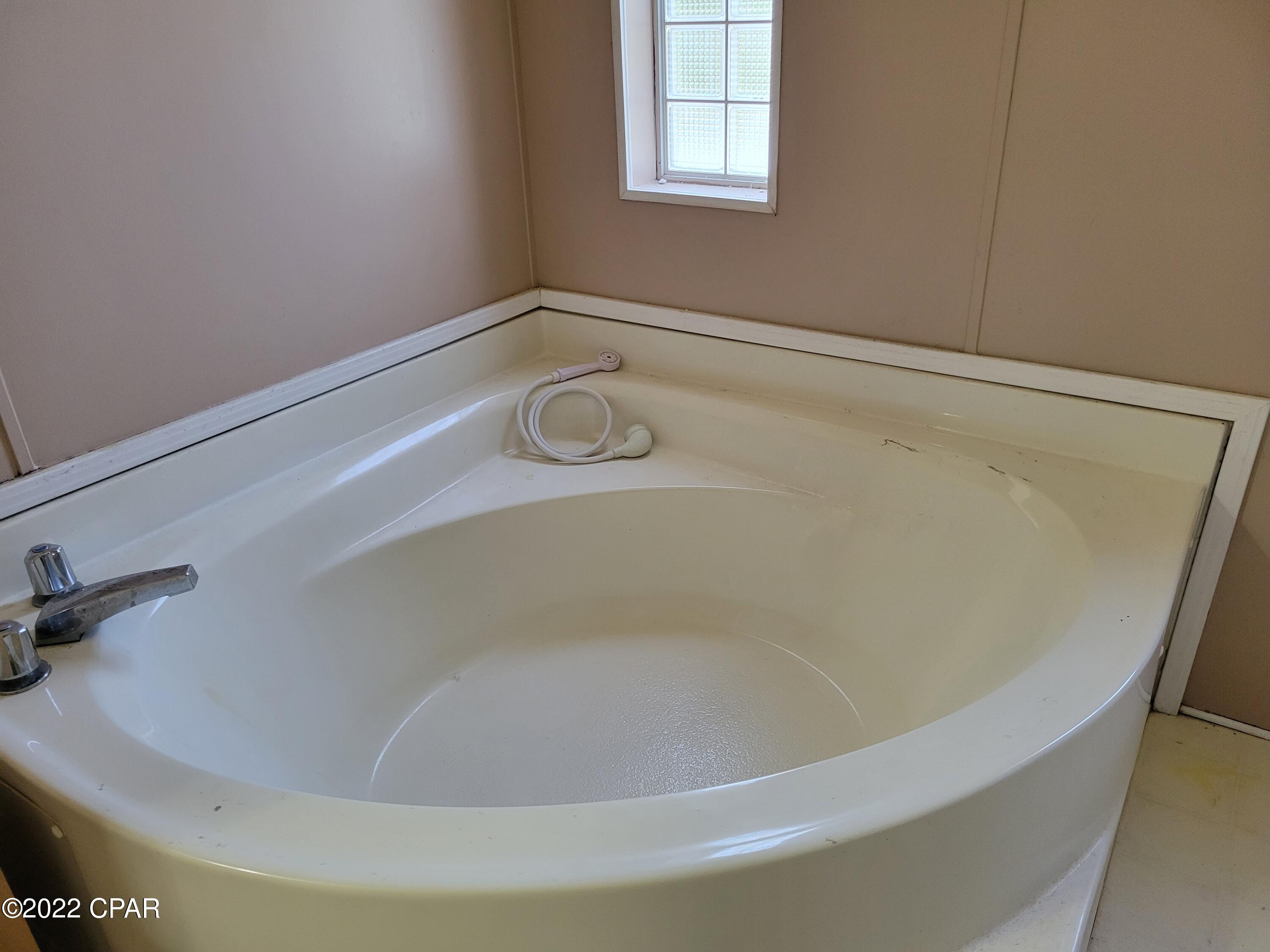 Leisure Lakes - Residential