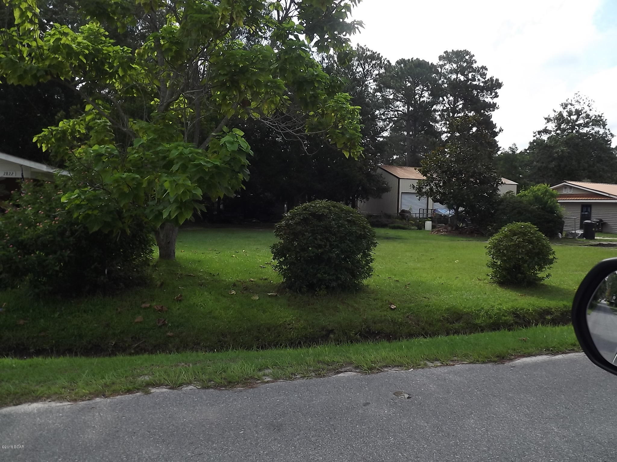 Sheffields 2nd - Land