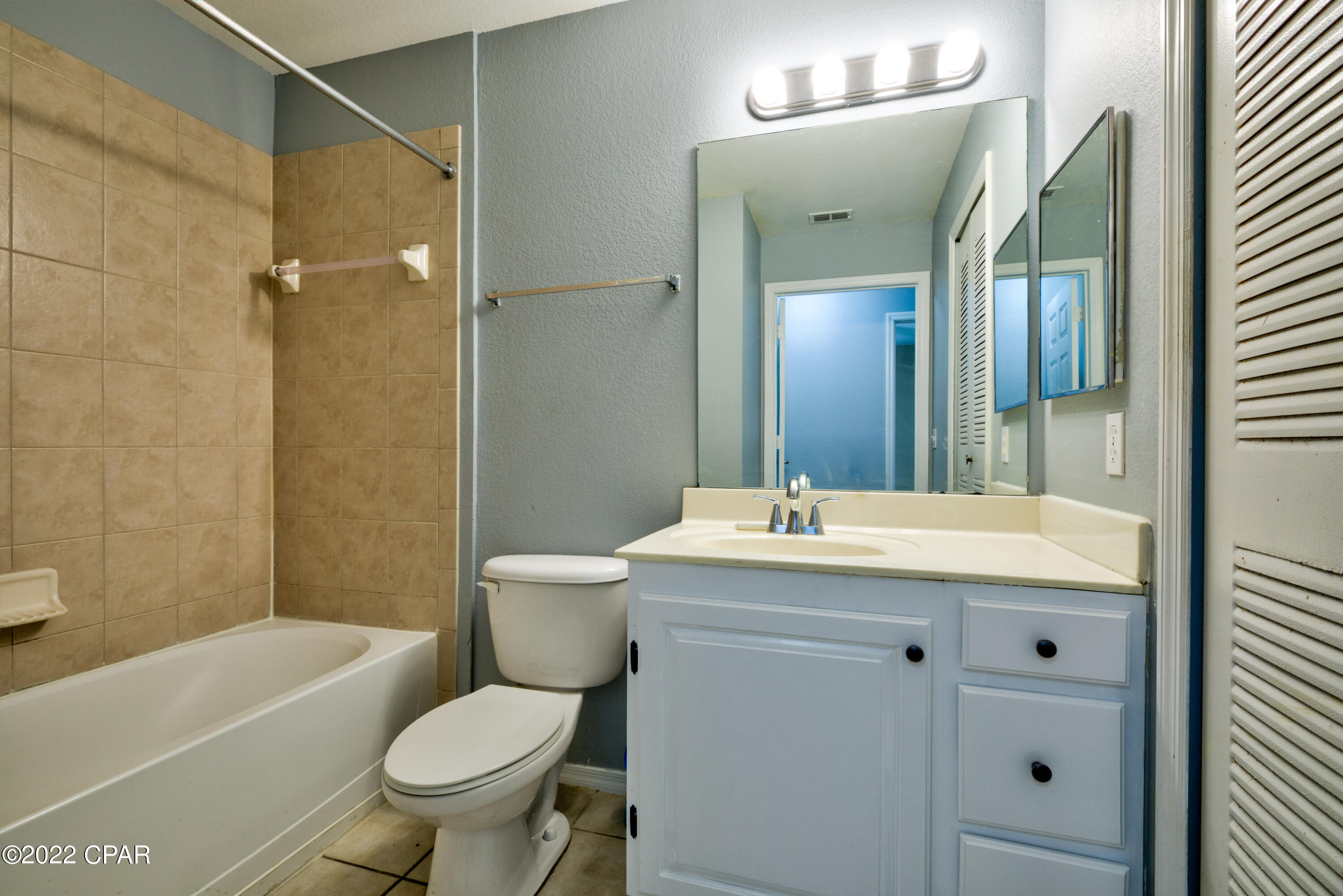 Nautilus Cove Condo - Residential