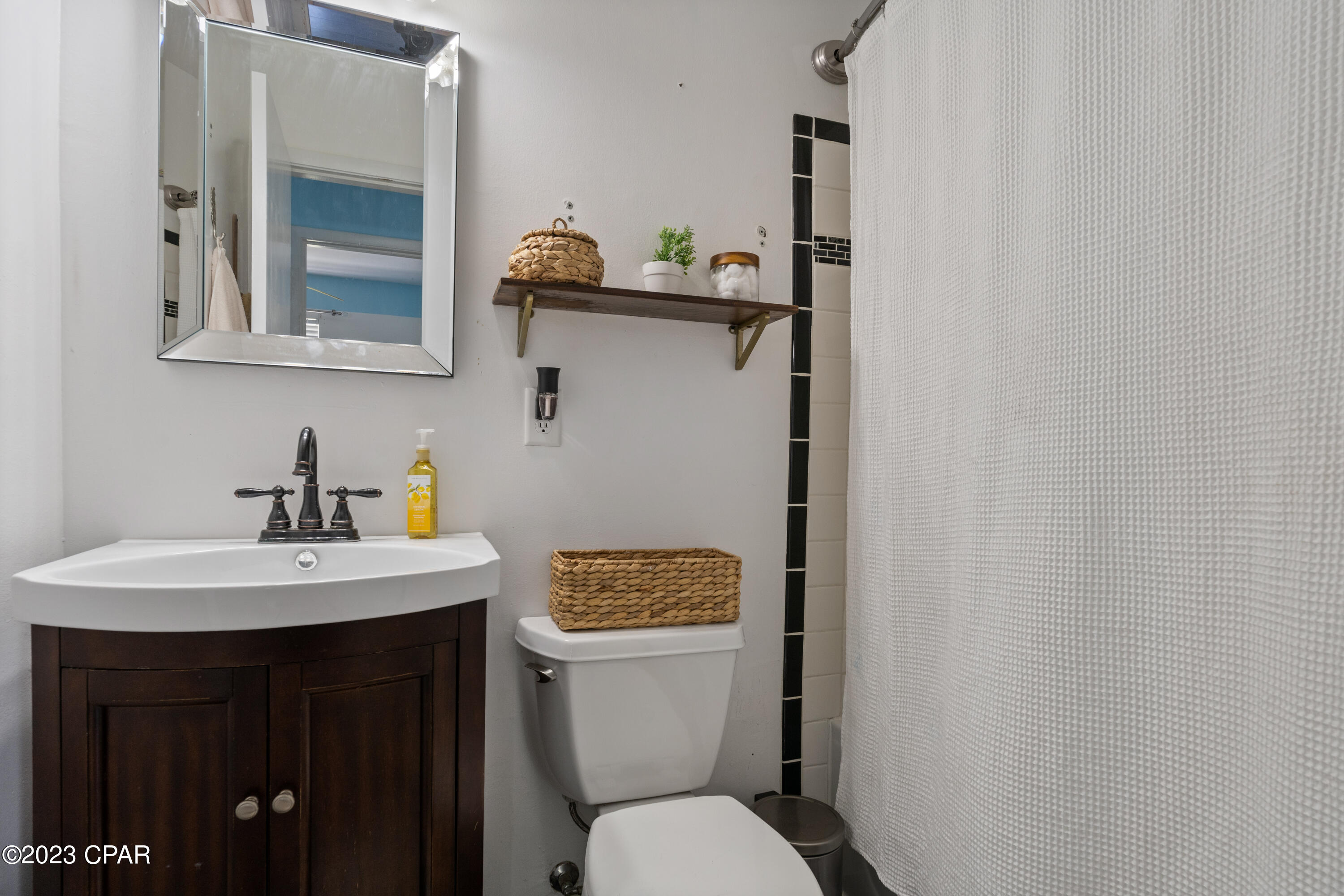 Sunny Hills Unit 7 - Residential