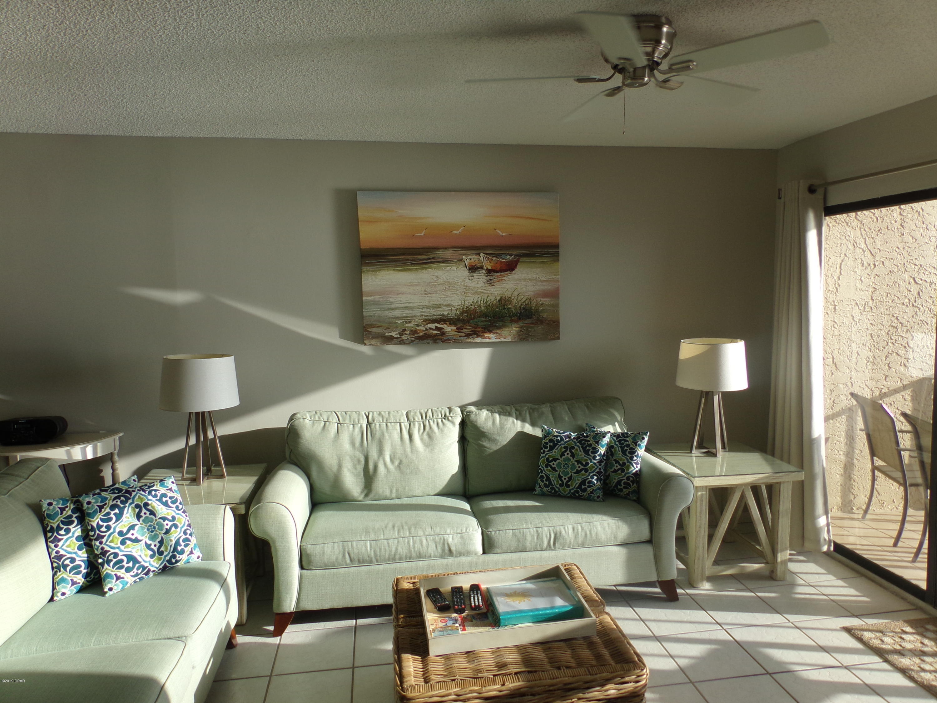 Summerhouse Condo. - Residential