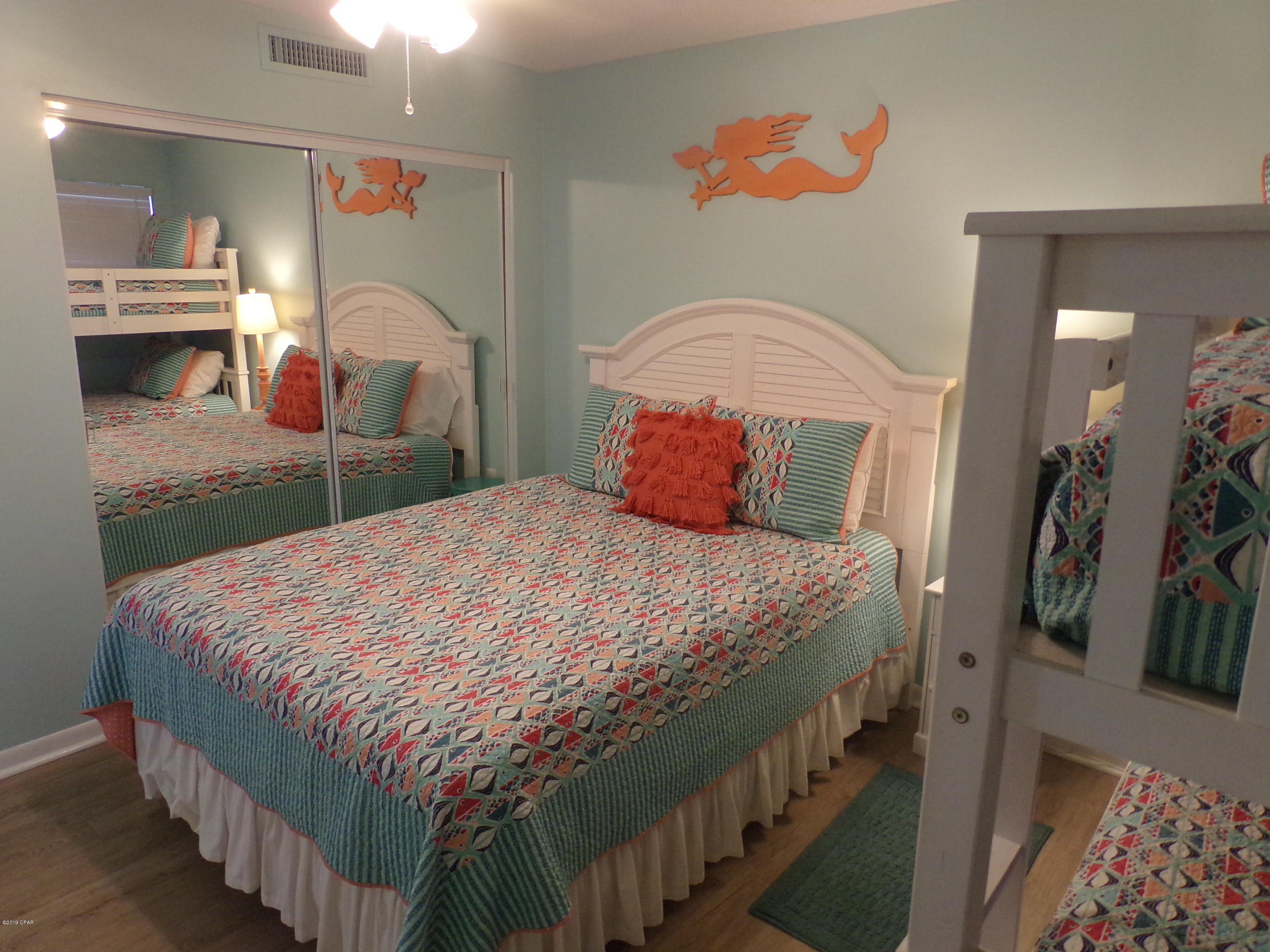 Summerhouse Condo. - Residential