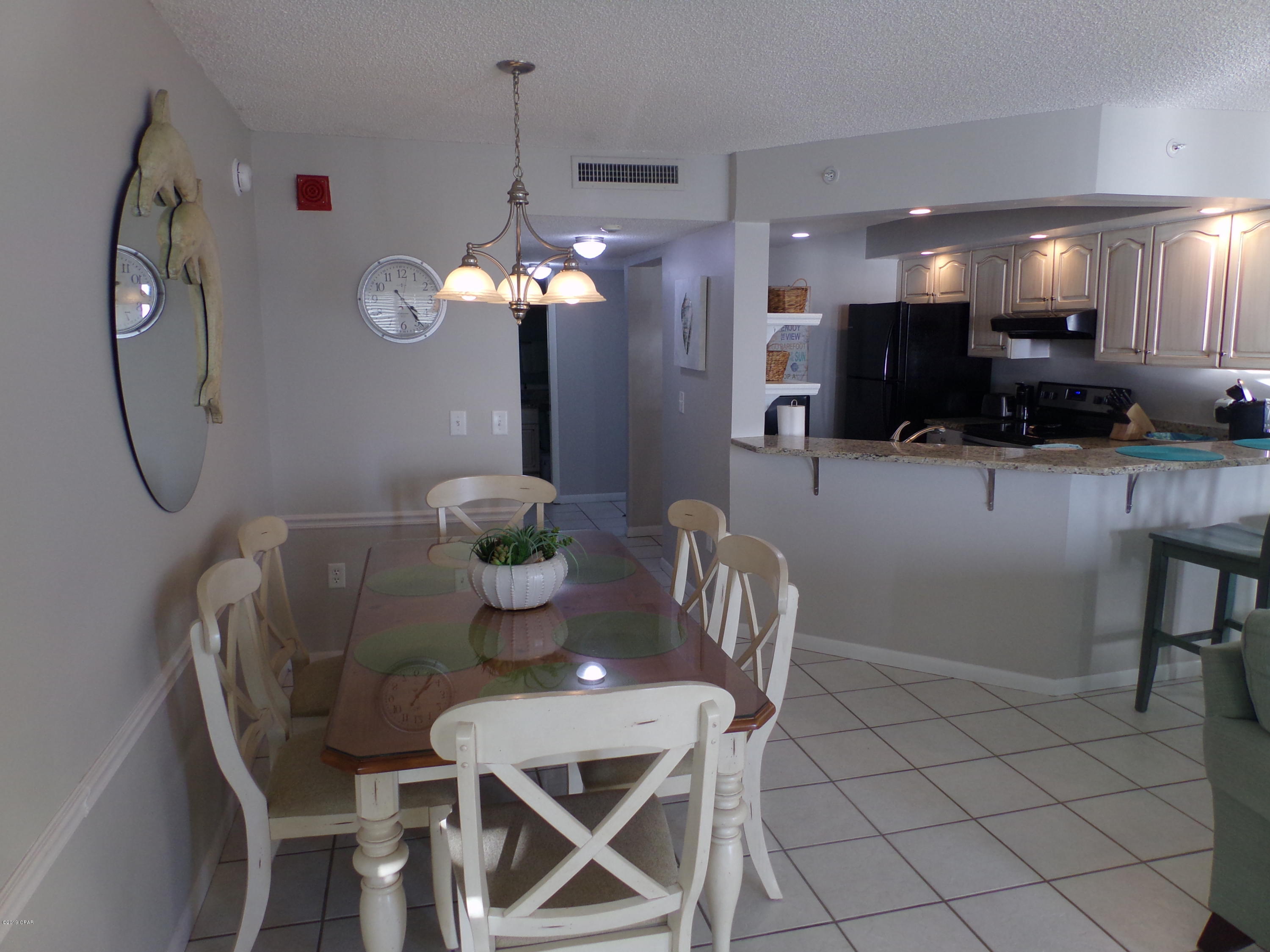 Summerhouse Condo. - Residential