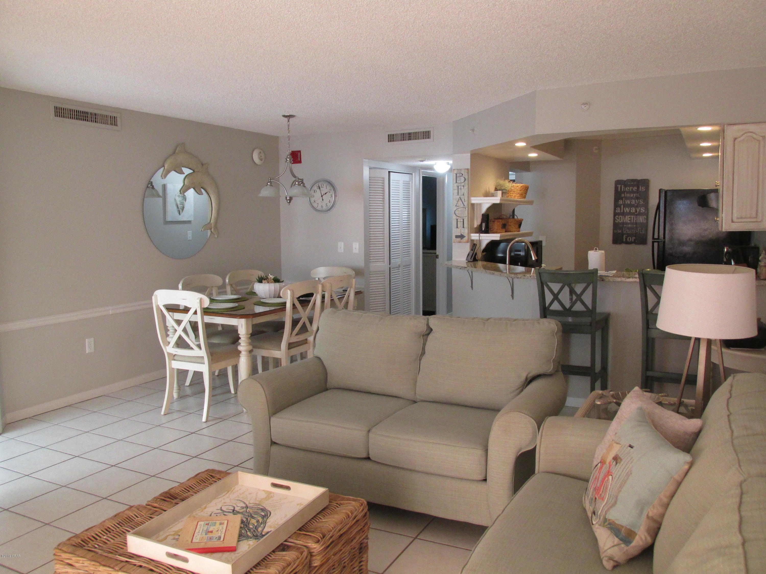 Summerhouse Condo. - Residential