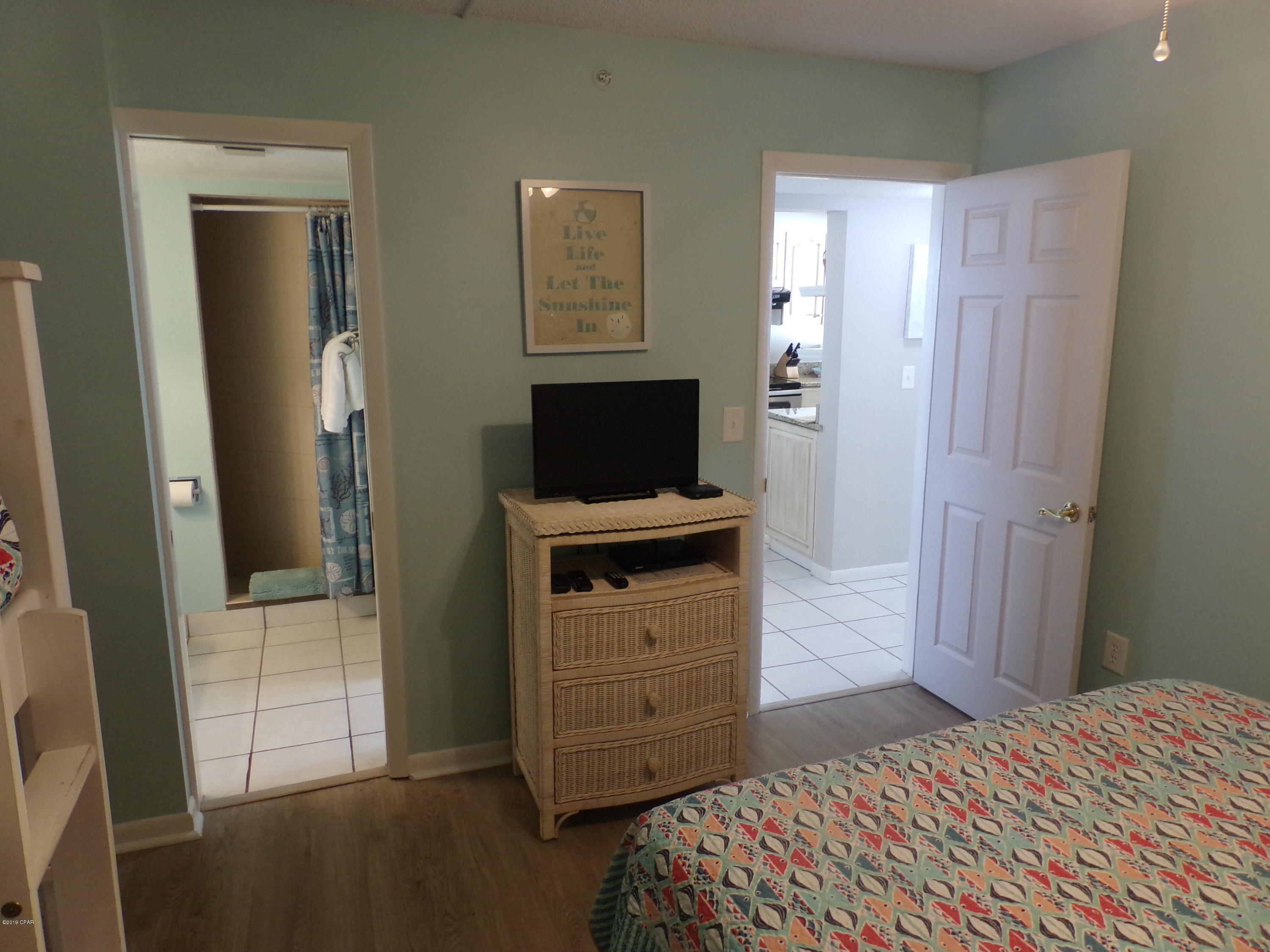 Summerhouse Condo. - Residential