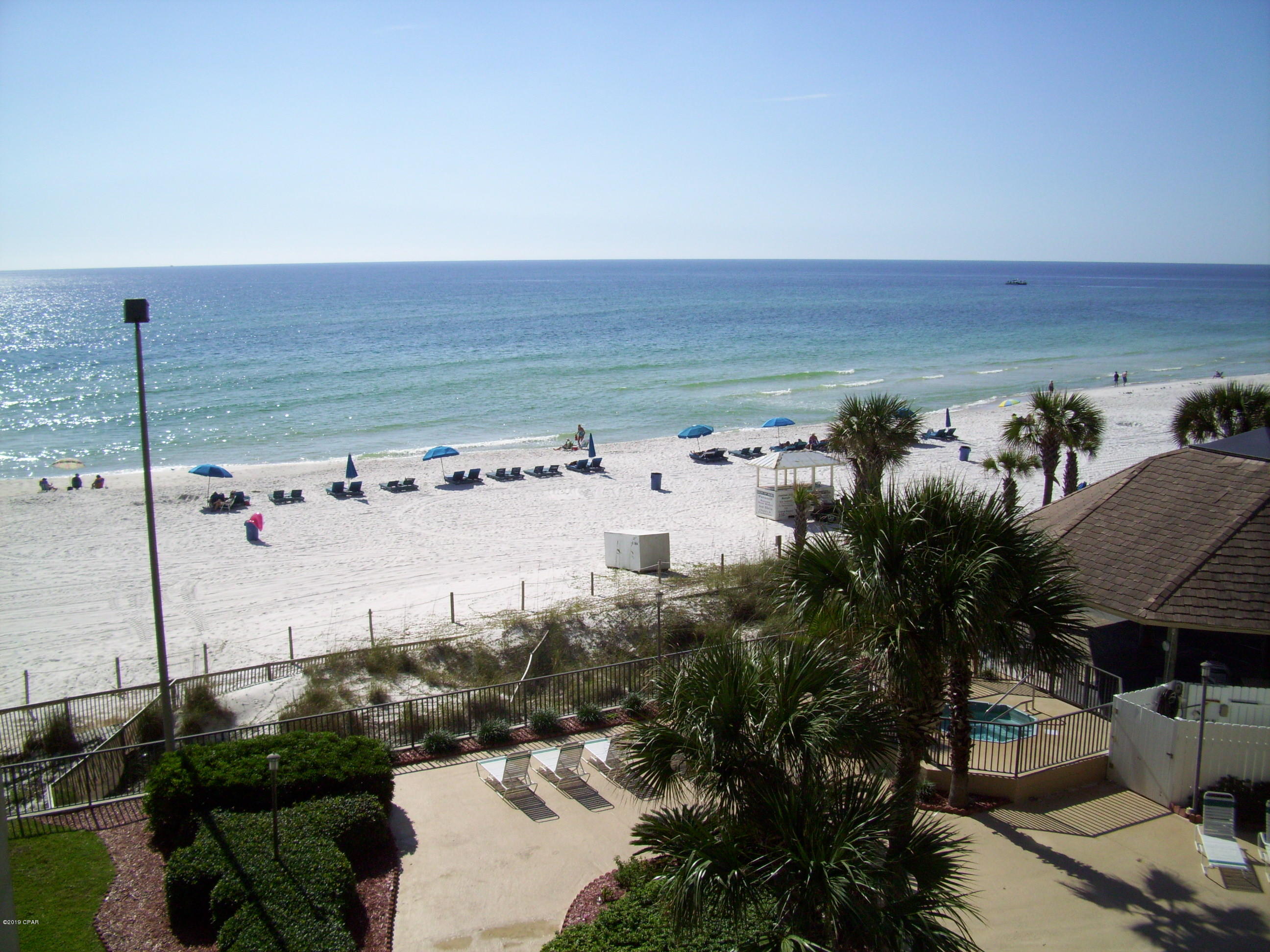 Summerhouse Condo. - Residential