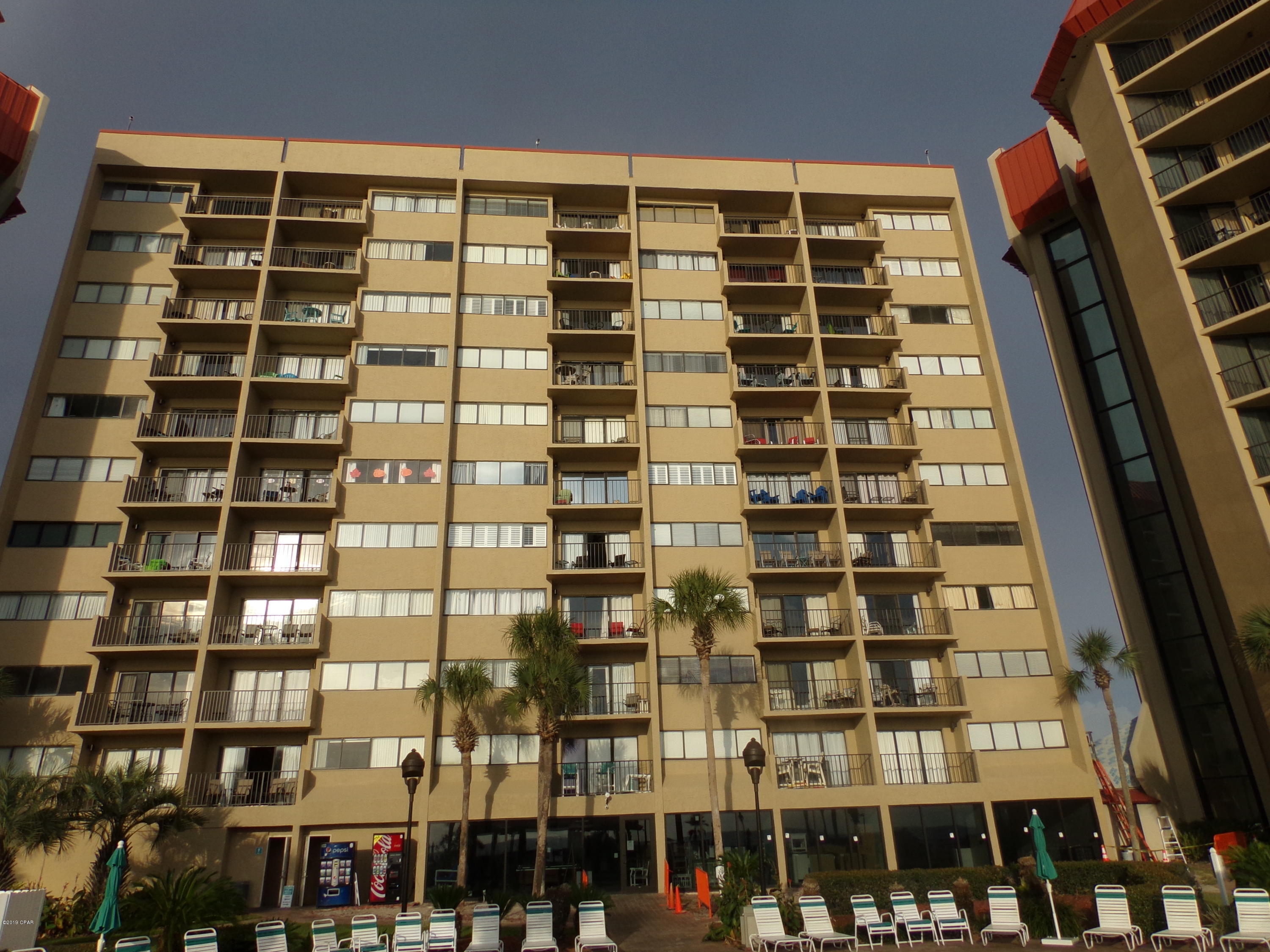 Summerhouse Condo. - Residential