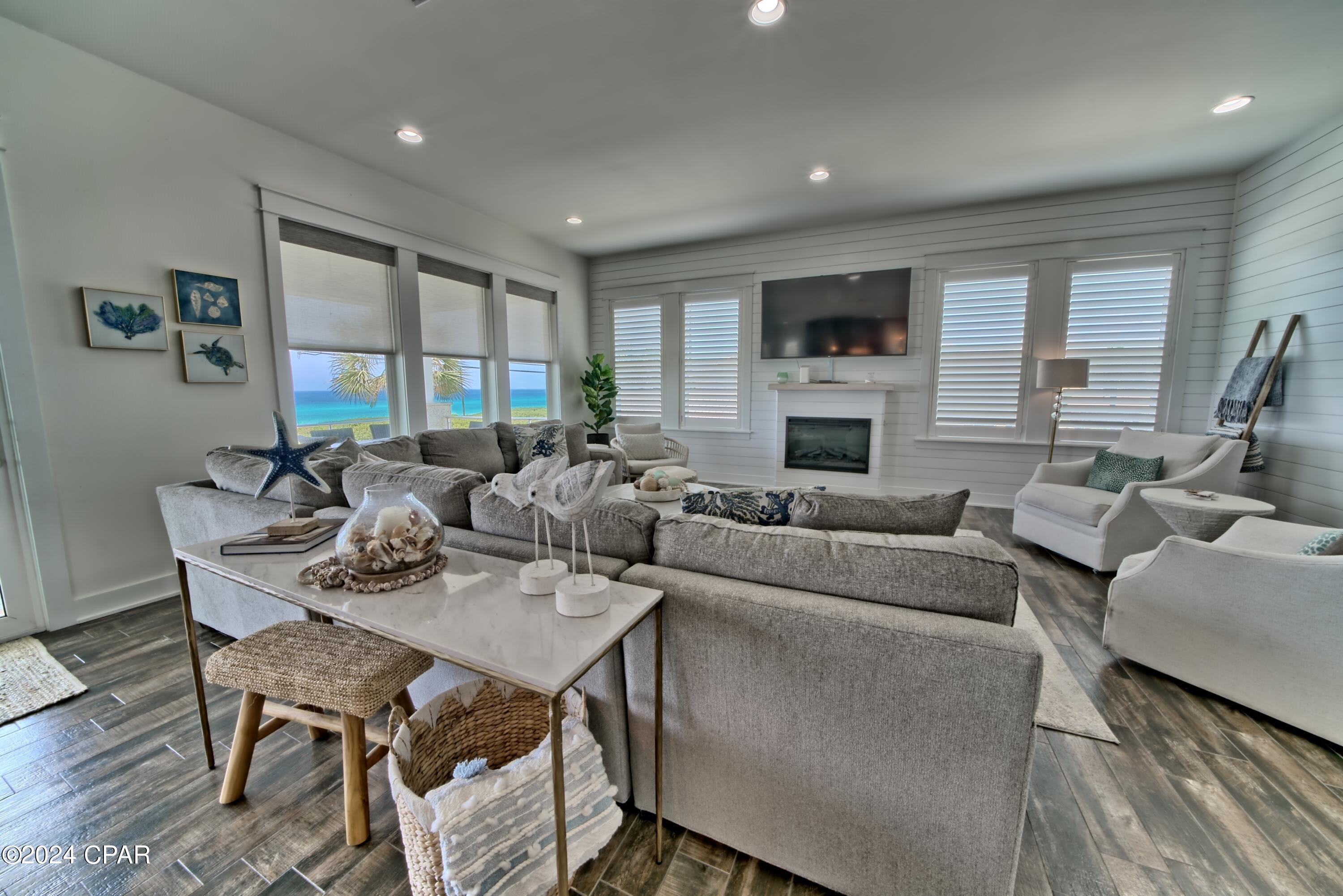 21222 Front Beach Road