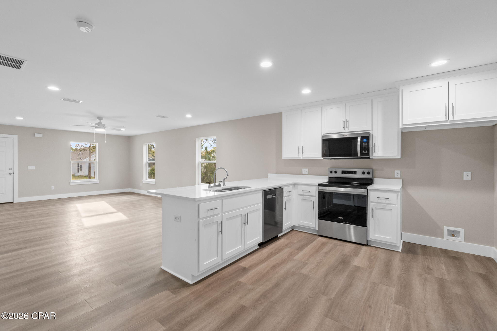 Pine Orchards Hgts 1st Add - Residential