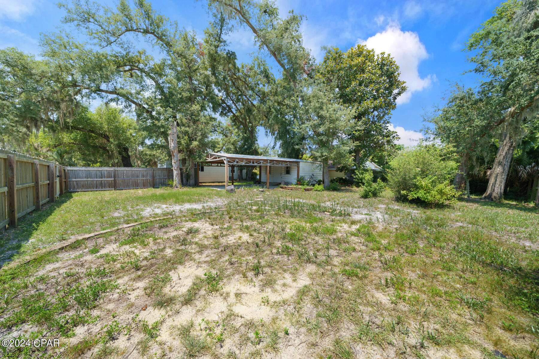 Sudduths 1st Add - Residential