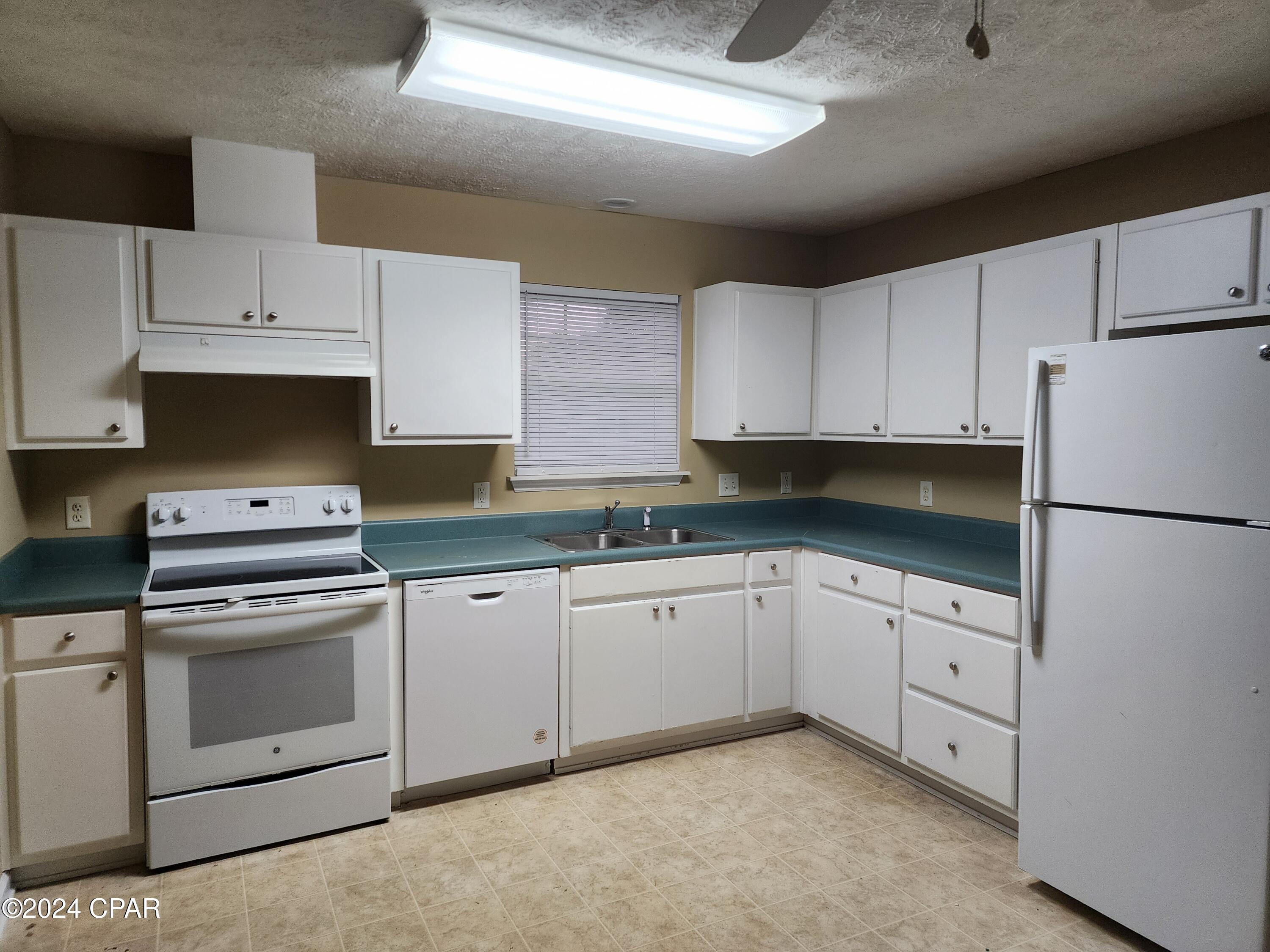 Gulf Highlands Unit-2 - Residential Lease
