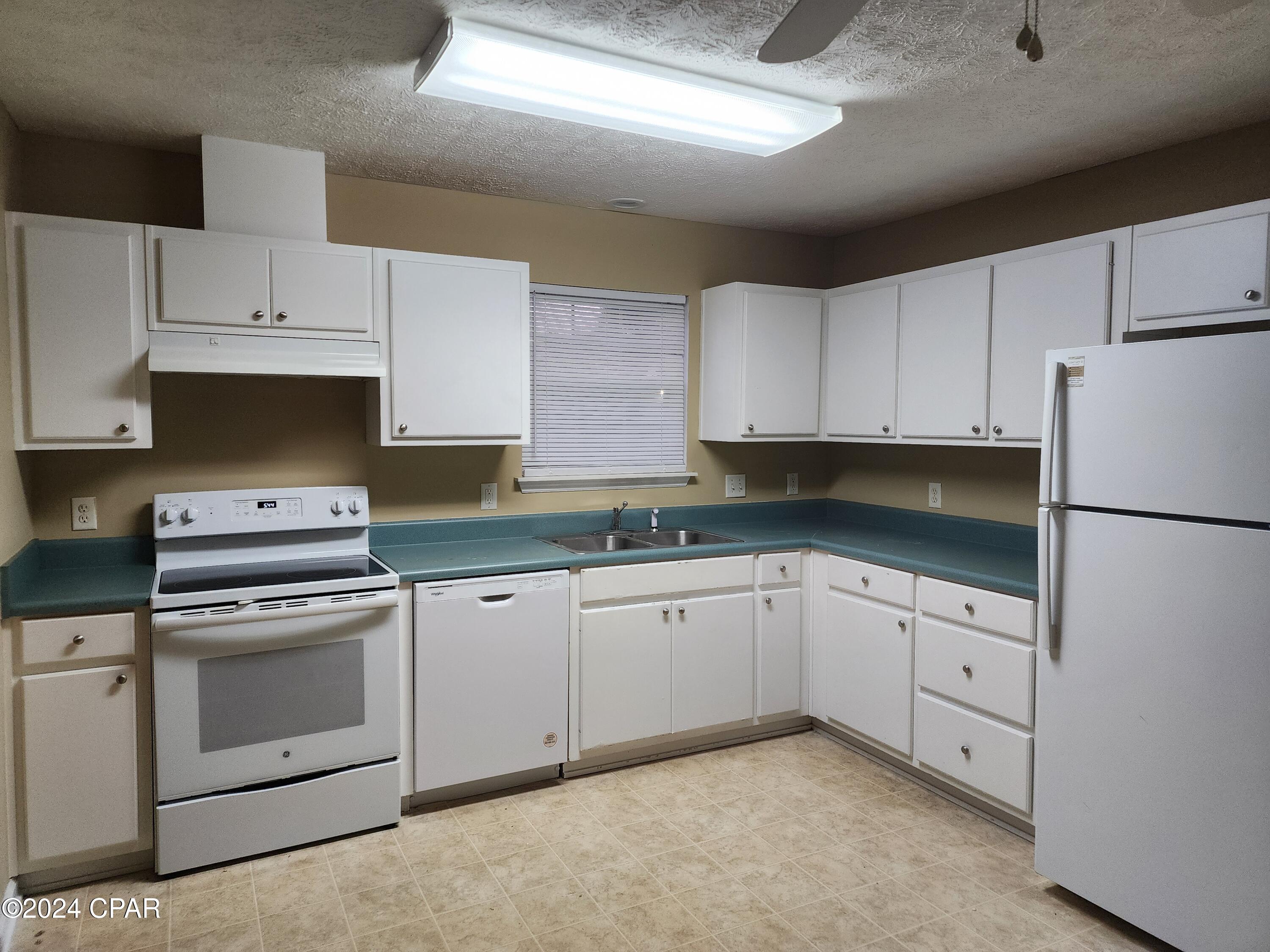 Gulf Highlands Unit-2 - Residential Lease