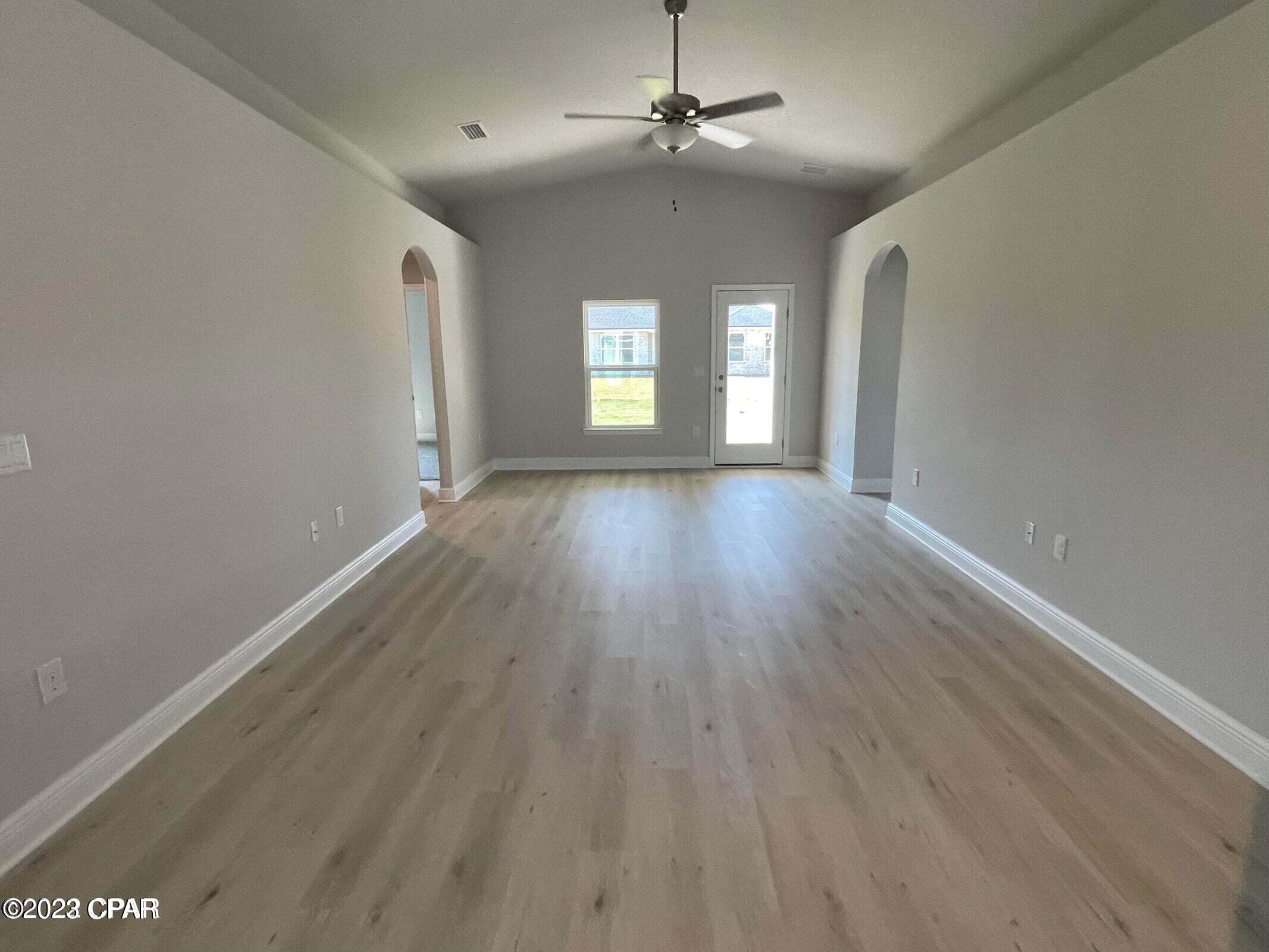 [No Recorded Subdiv] - Residential Lease