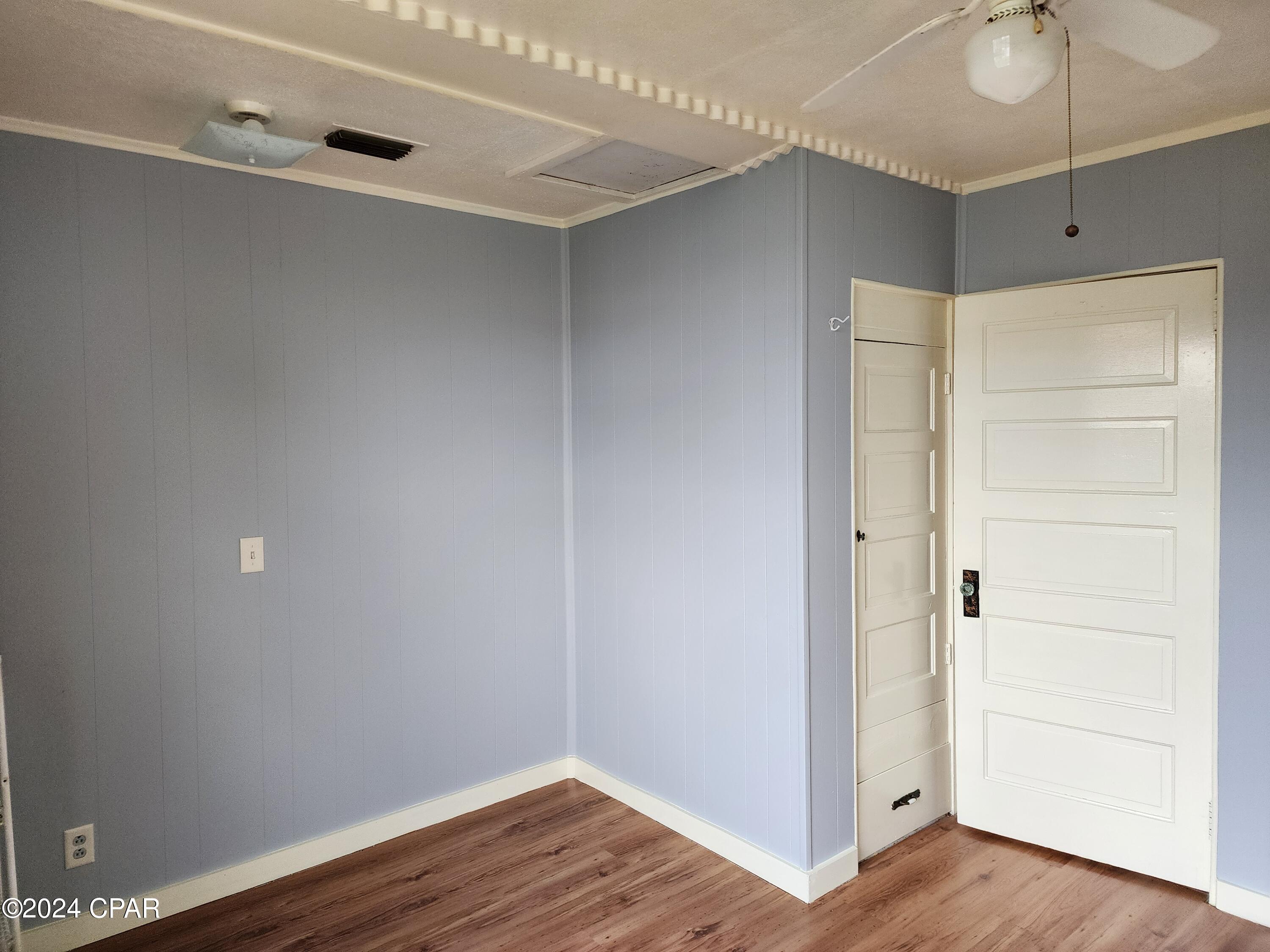 [No Recorded Subdiv] - Residential Lease