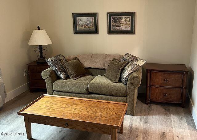 Laguna Beach 7th Add - Residential Lease