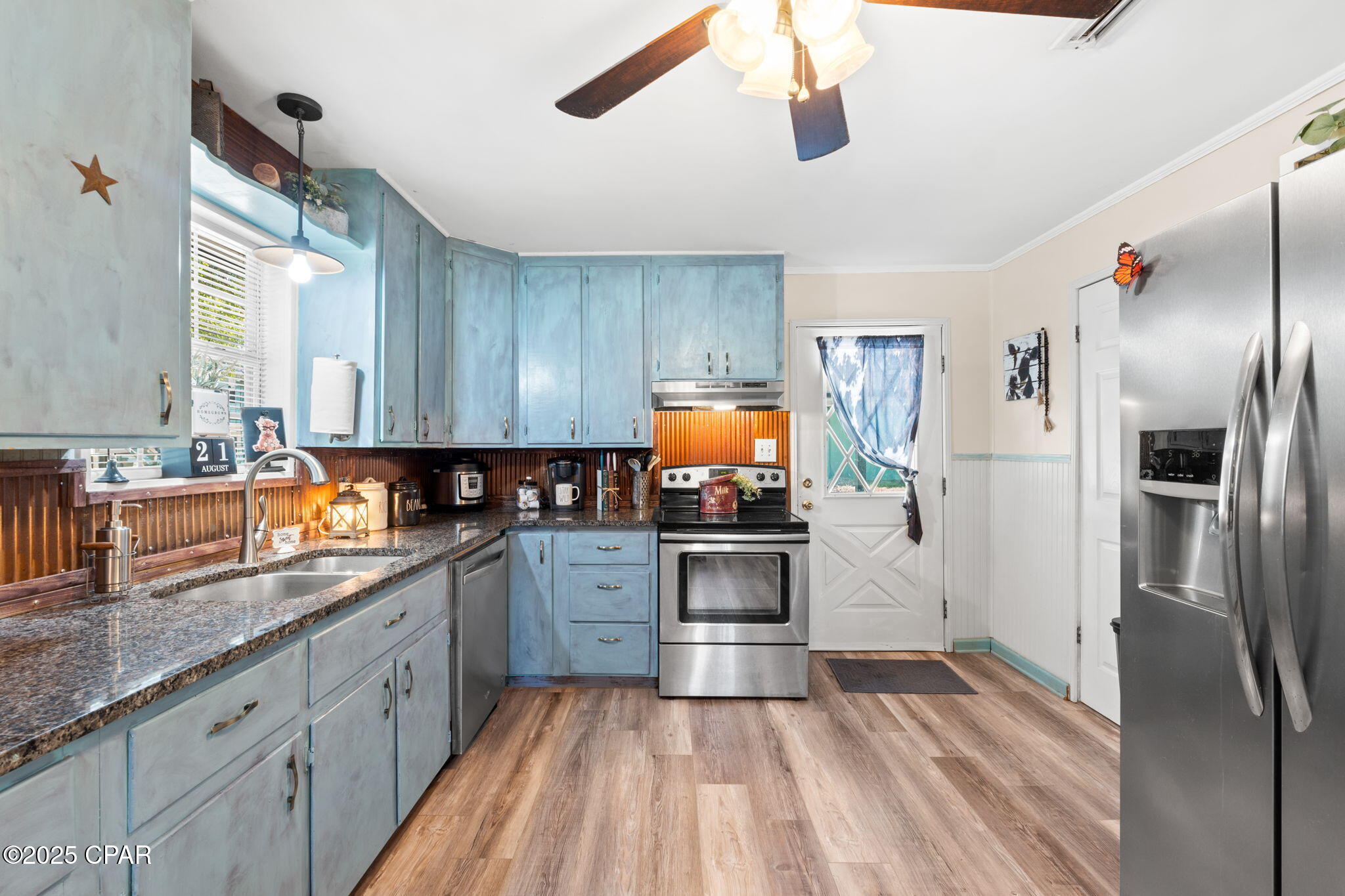 [No Recorded Subdiv] - Residential