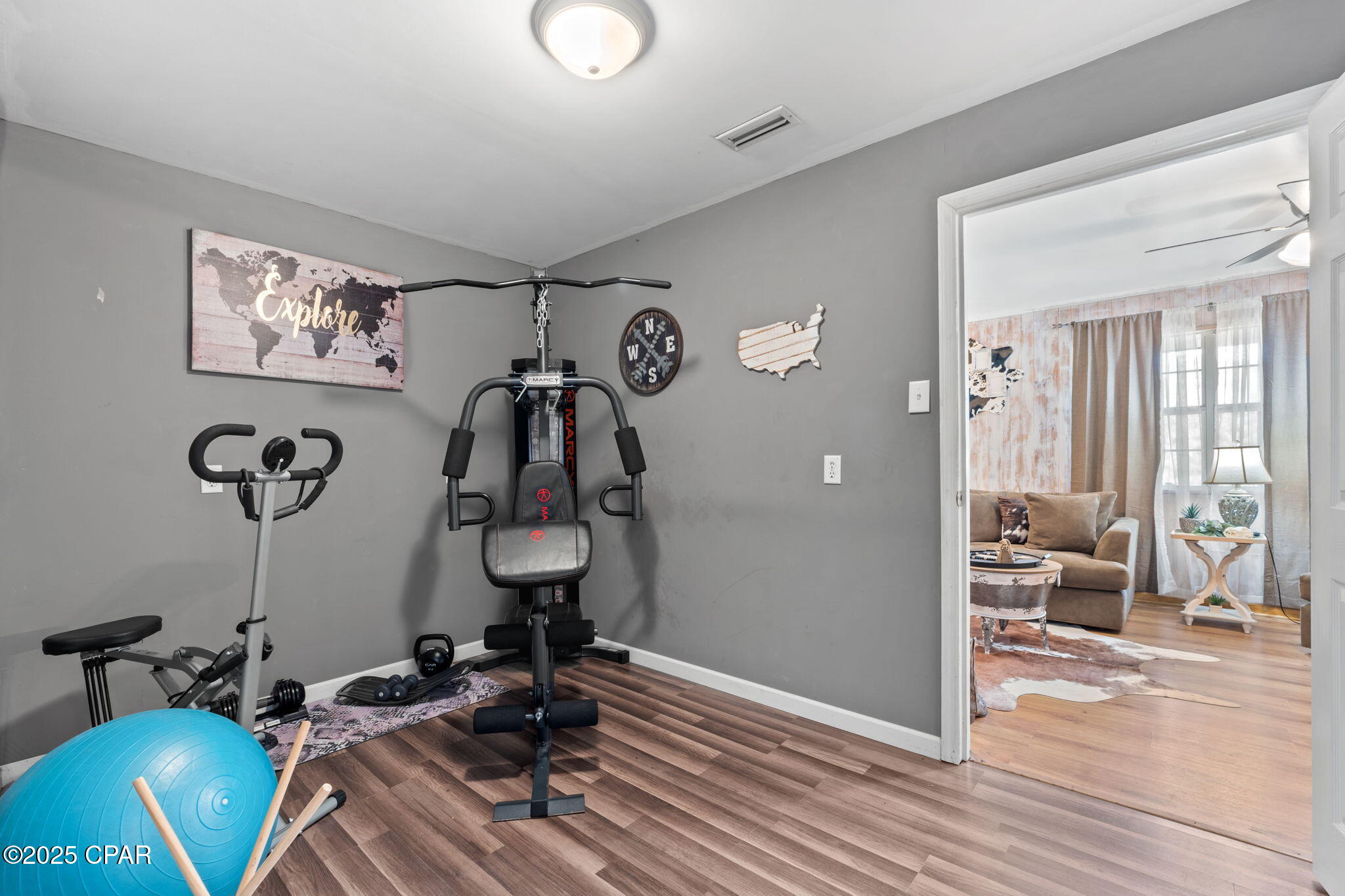 [No Recorded Subdiv] - Residential