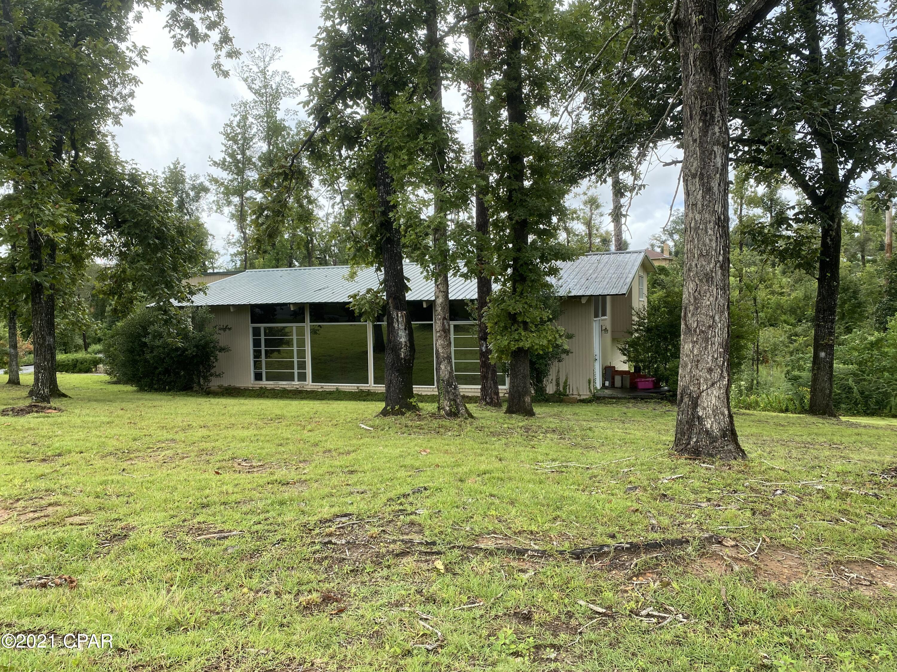 [No Recorded Subdiv] - Residential