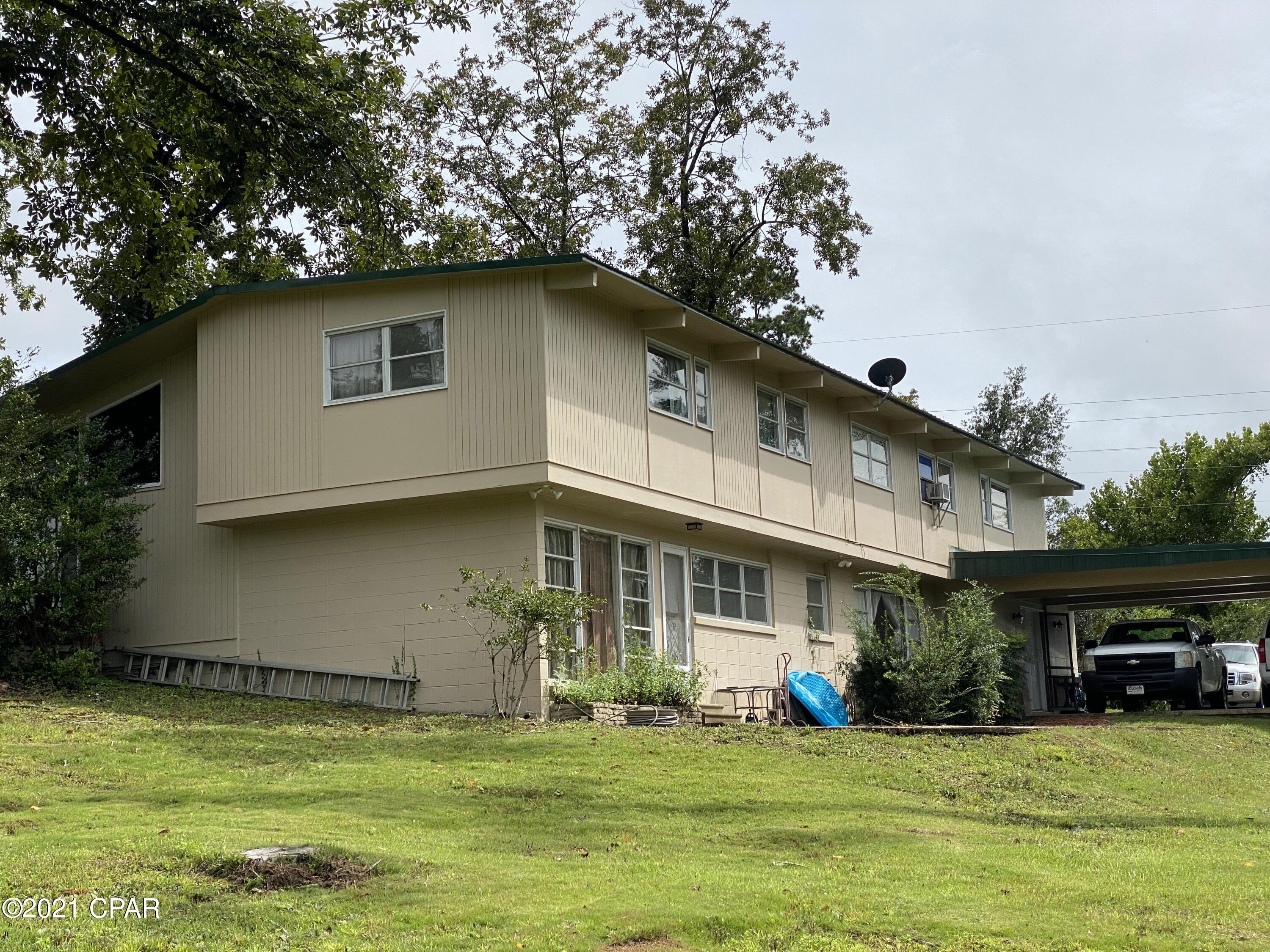 [No Recorded Subdiv] - Residential