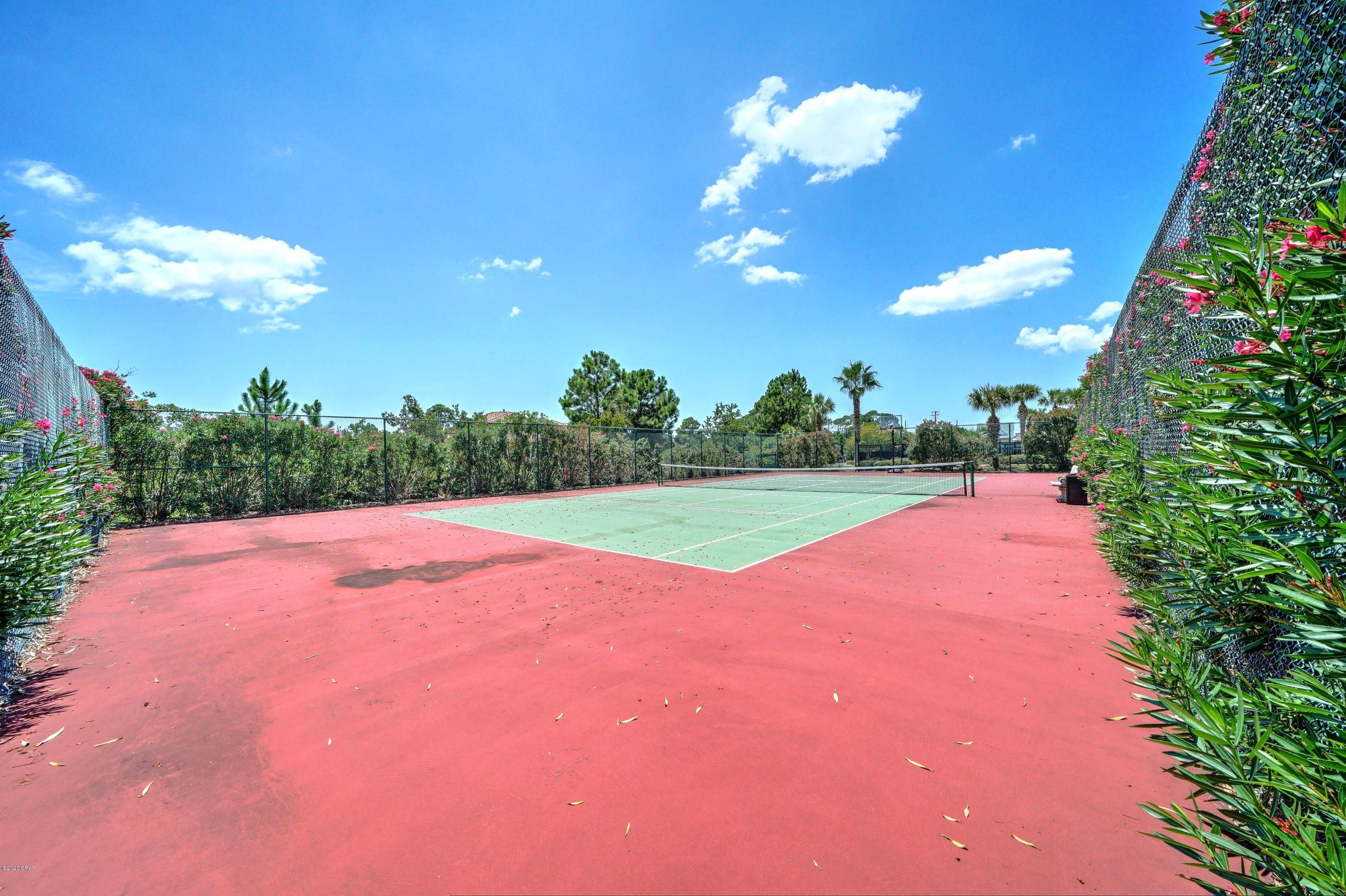 Hibiscus By The Bay - Residential