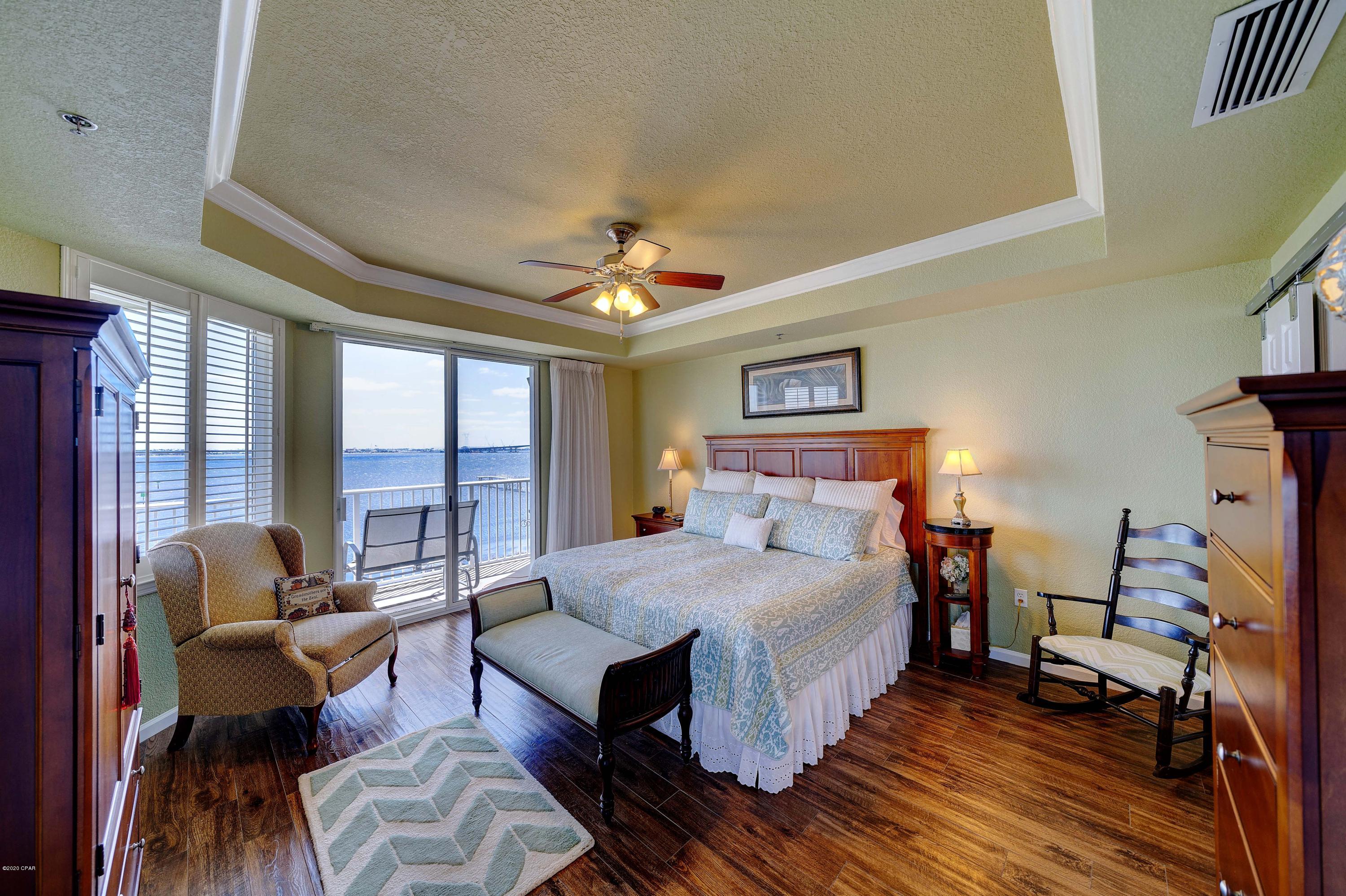 Hibiscus By The Bay - Residential