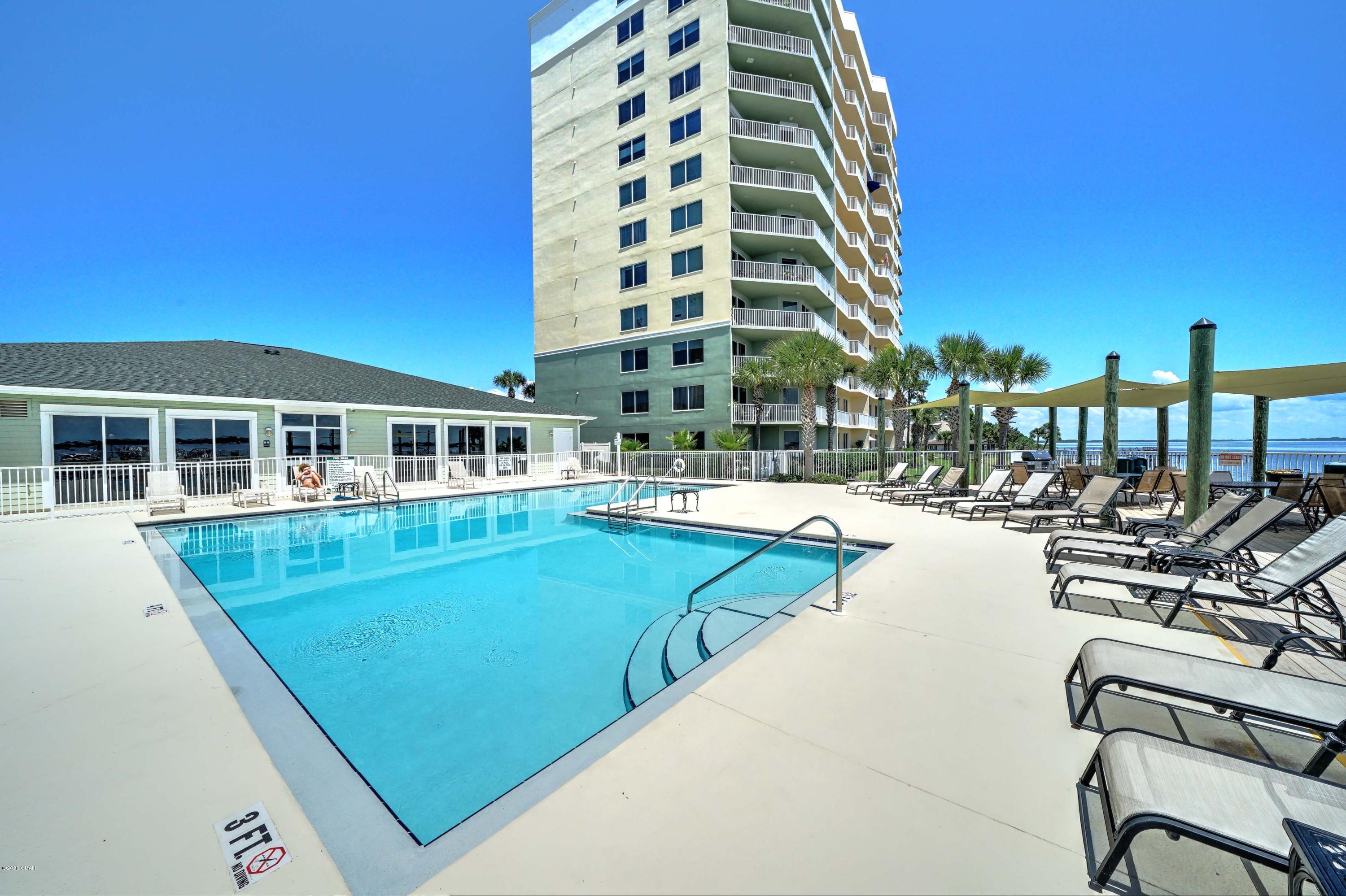 Hibiscus By The Bay - Residential