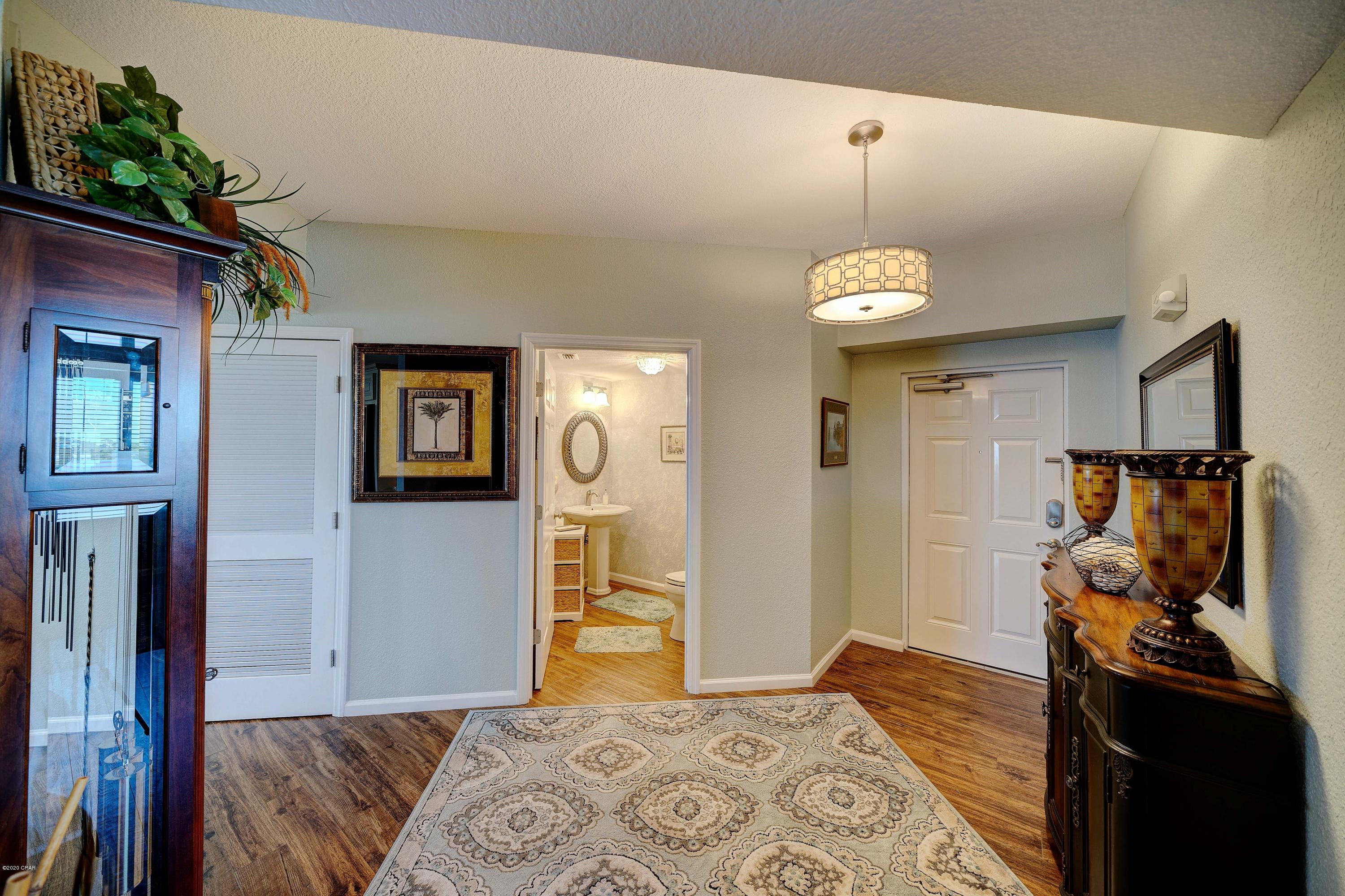 Hibiscus By The Bay - Residential