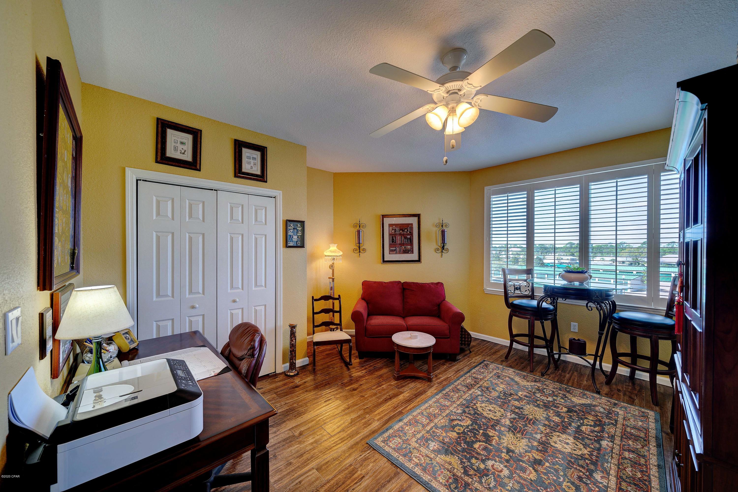 Hibiscus By The Bay - Residential