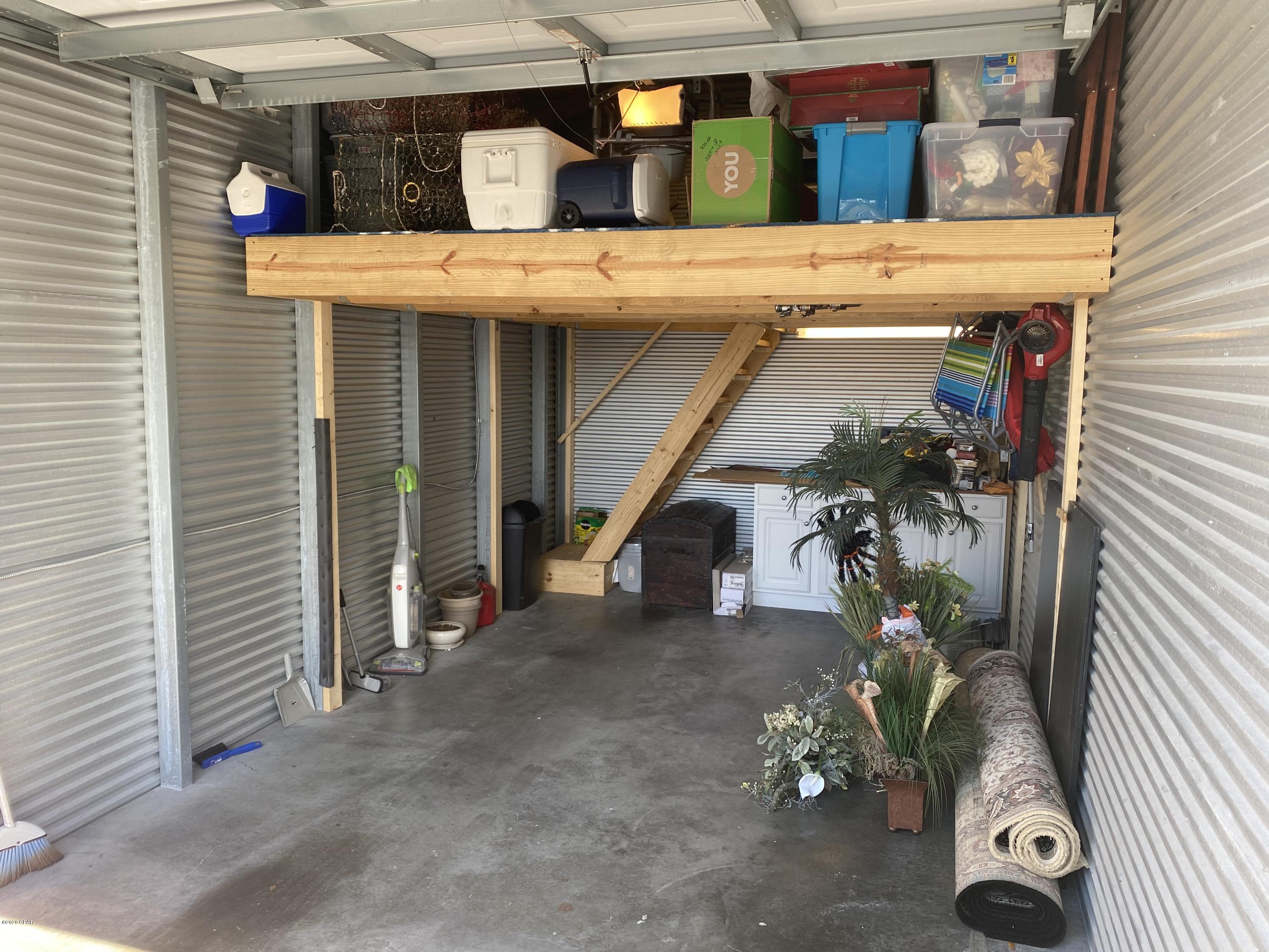 Hibiscus By The Bay - Residential