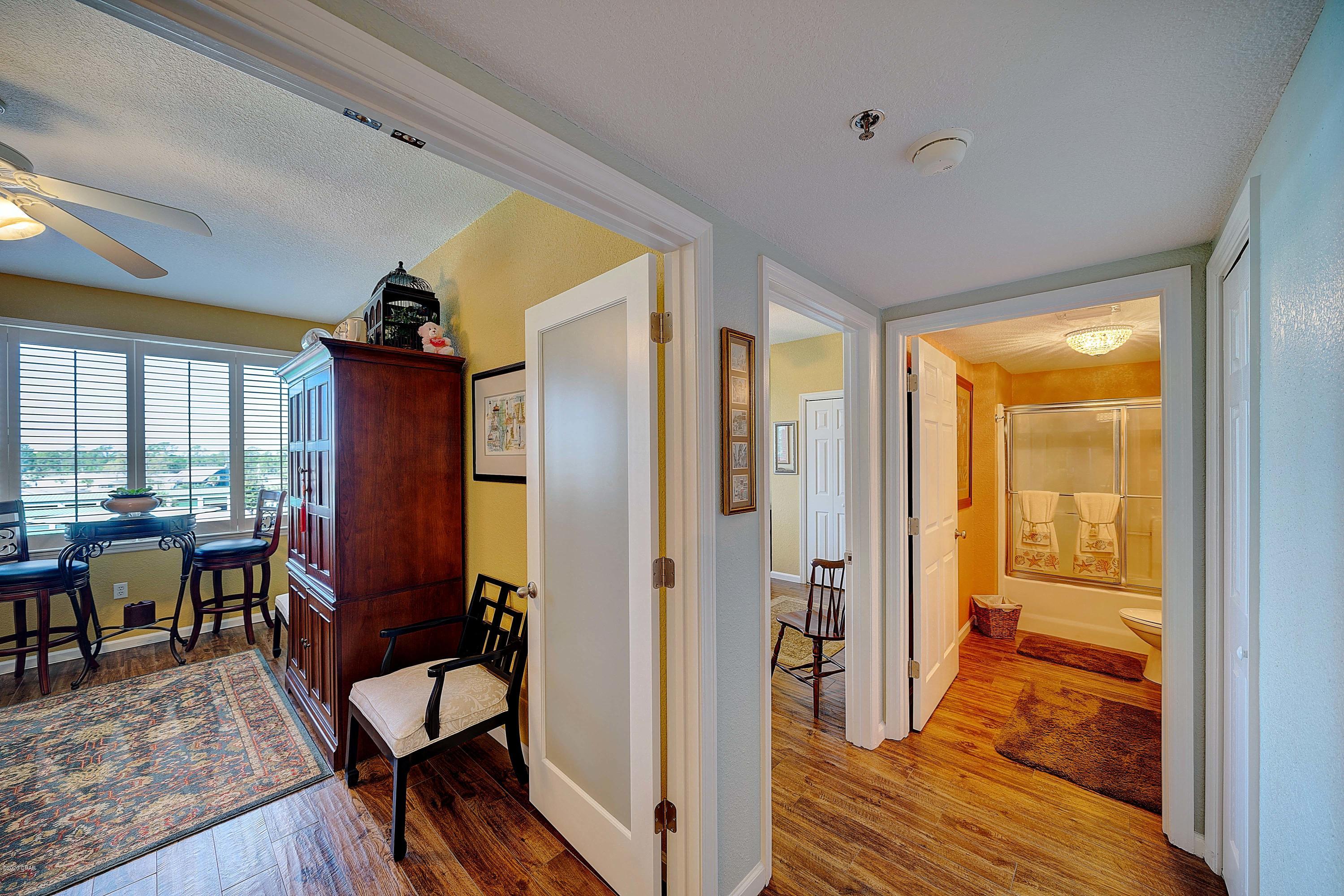 Hibiscus By The Bay - Residential