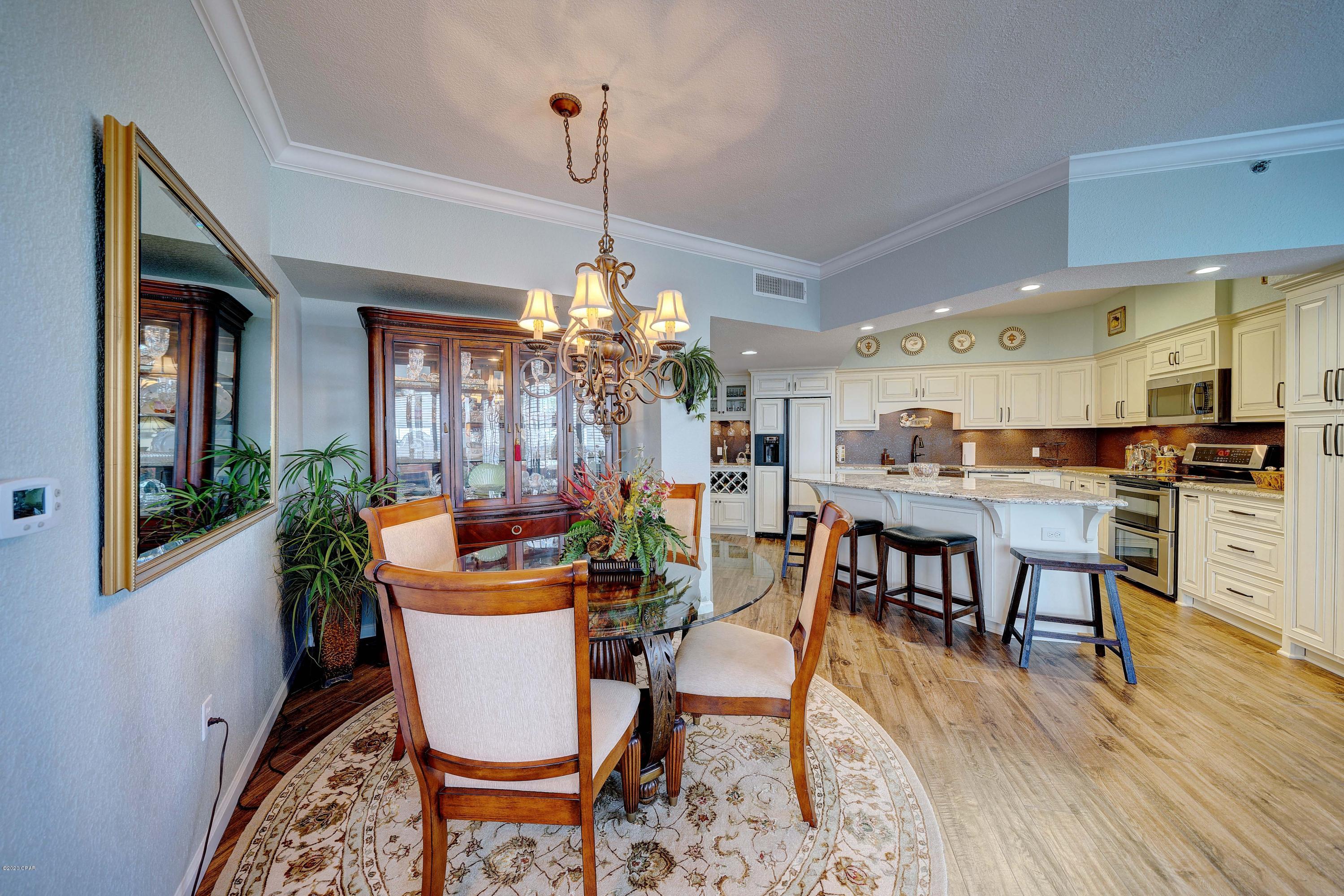 Hibiscus By The Bay - Residential