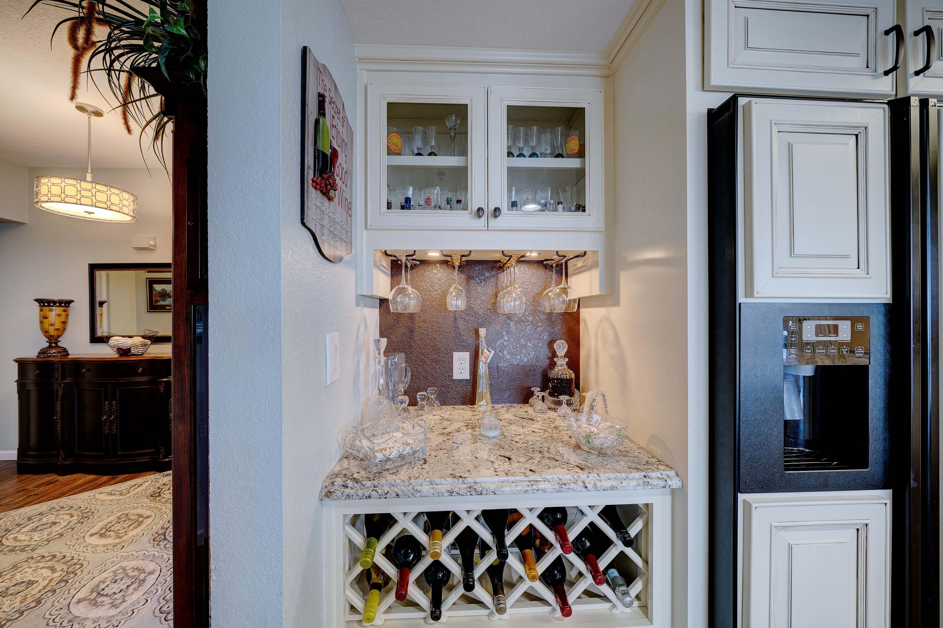 Hibiscus By The Bay - Residential