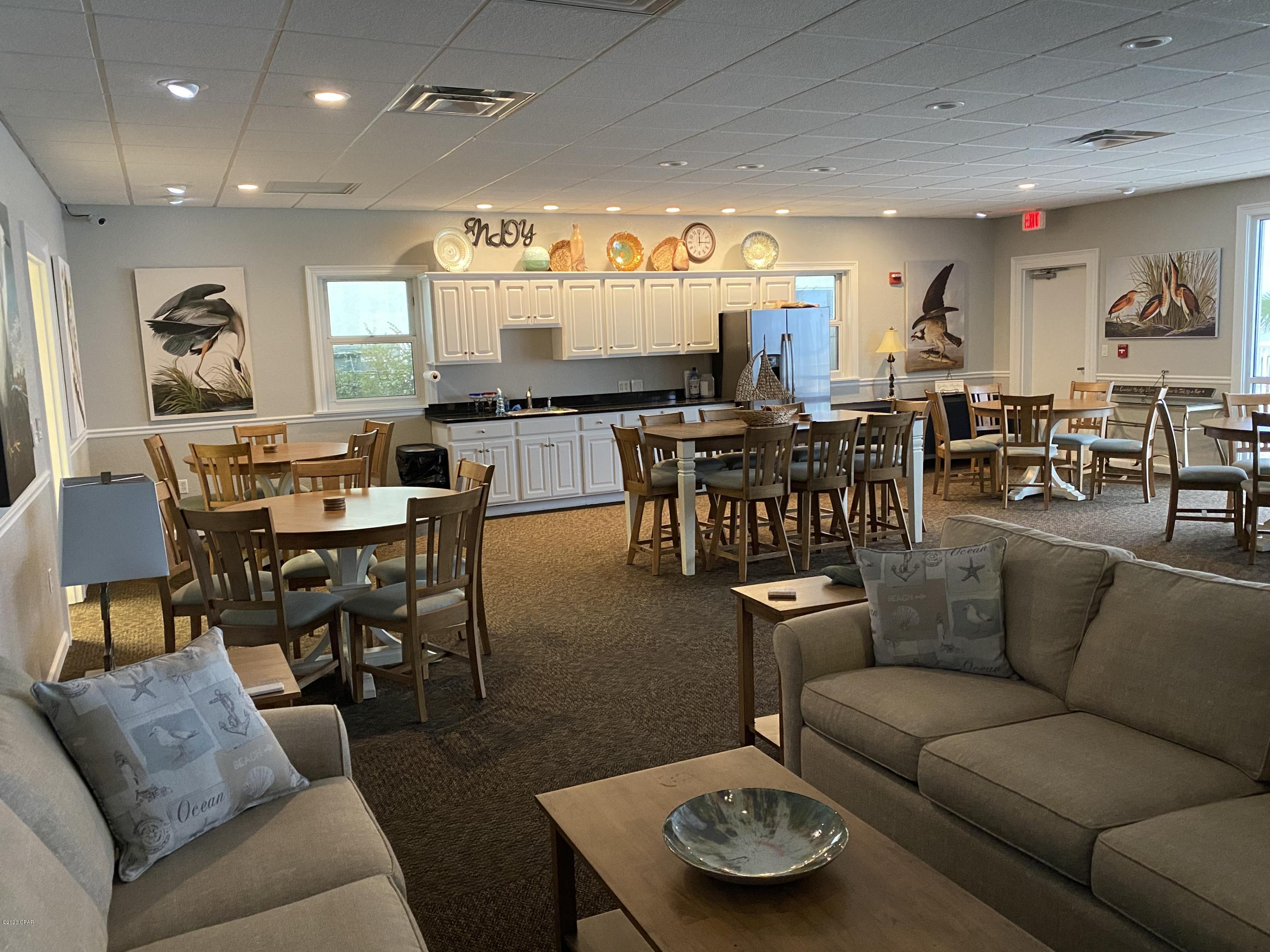 Hibiscus By The Bay - Residential