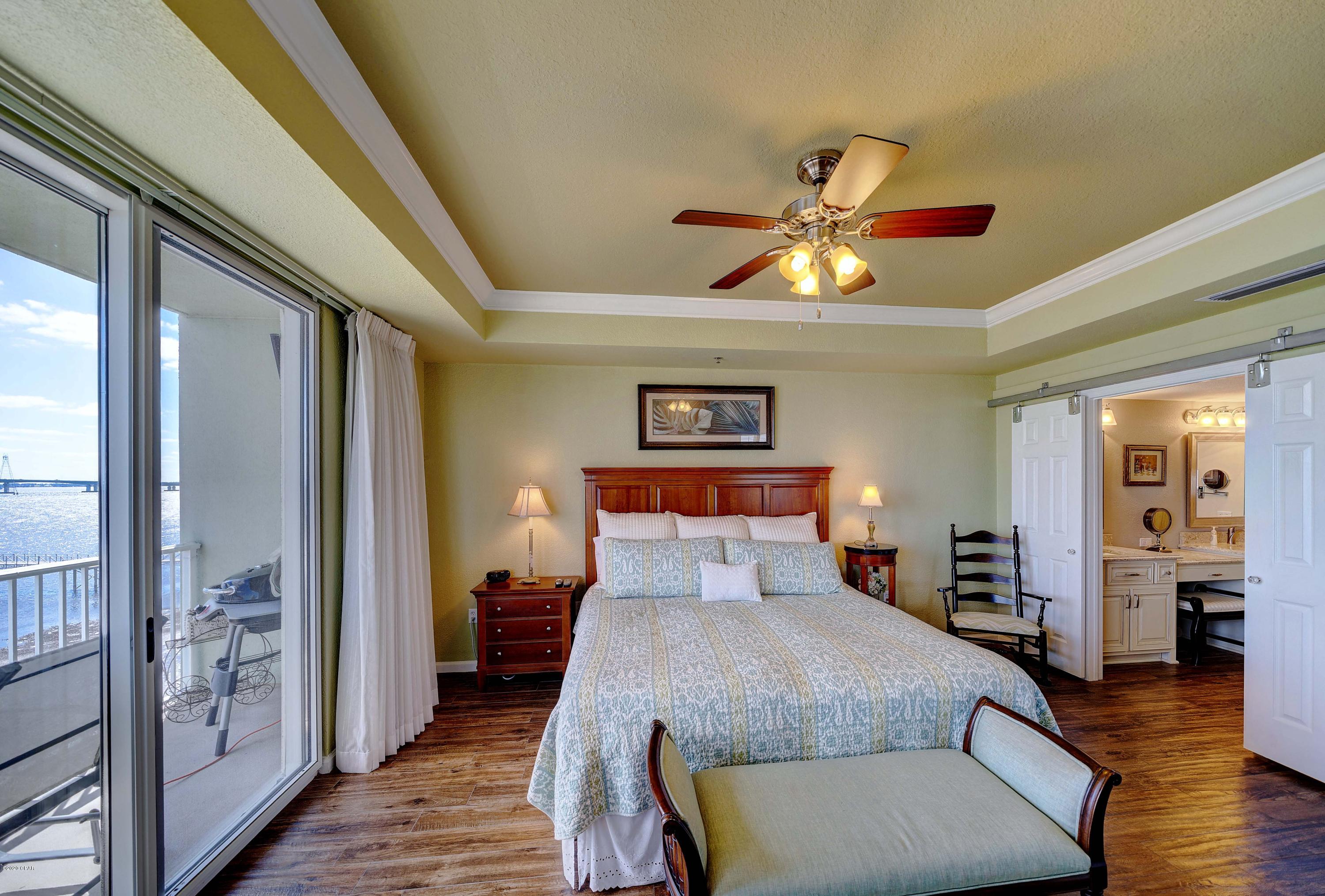 Hibiscus By The Bay - Residential