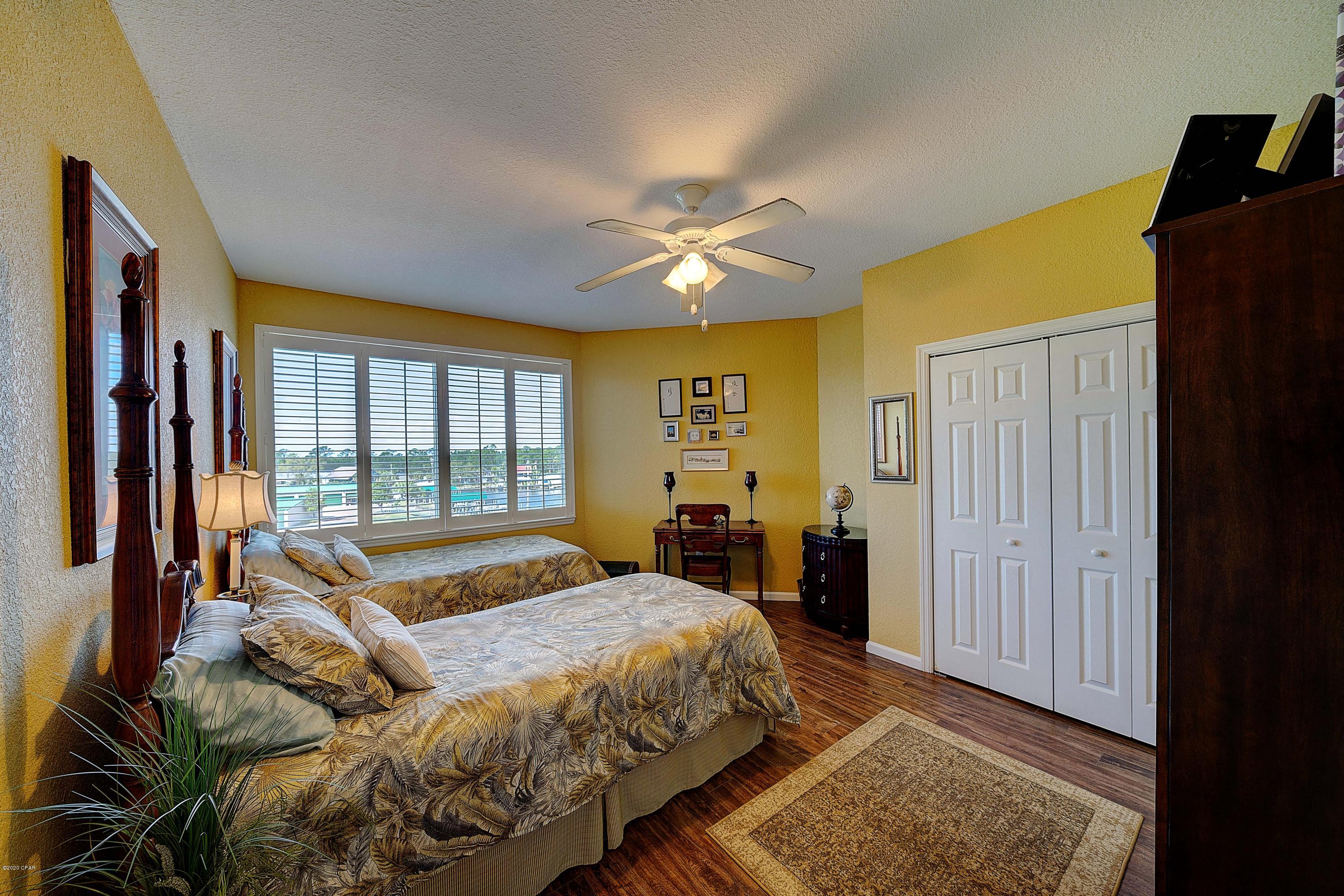 Hibiscus By The Bay - Residential